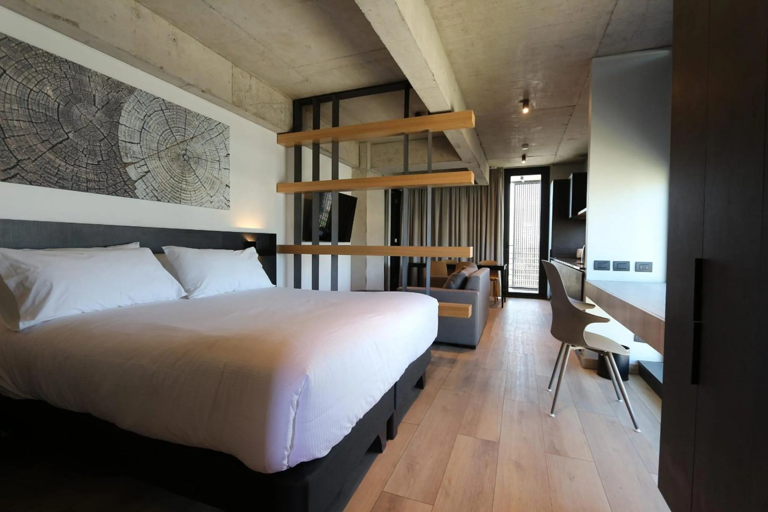 Bed in Nucleo Mayor Apart