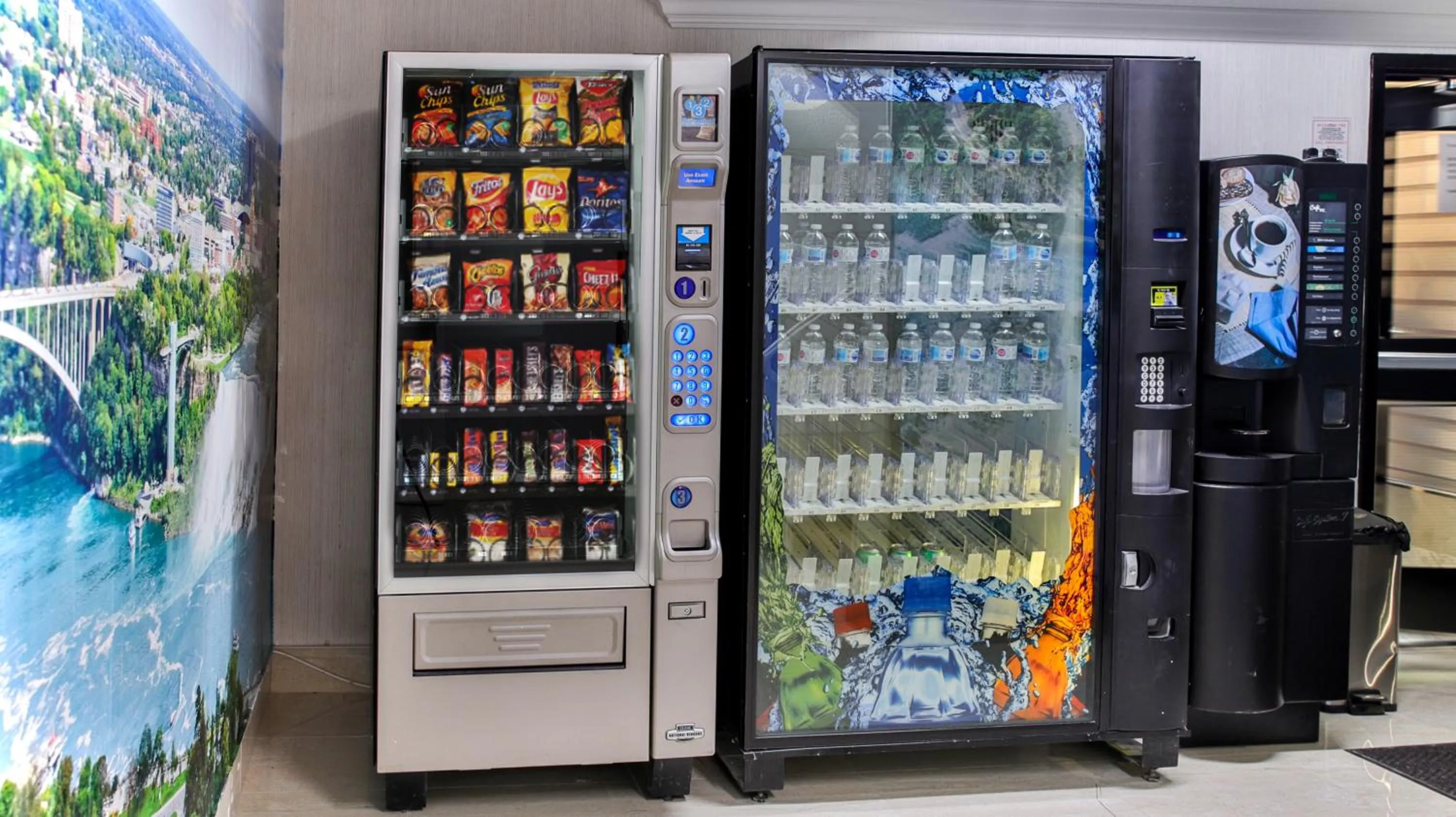 Area and facilities in Diplomat Inn