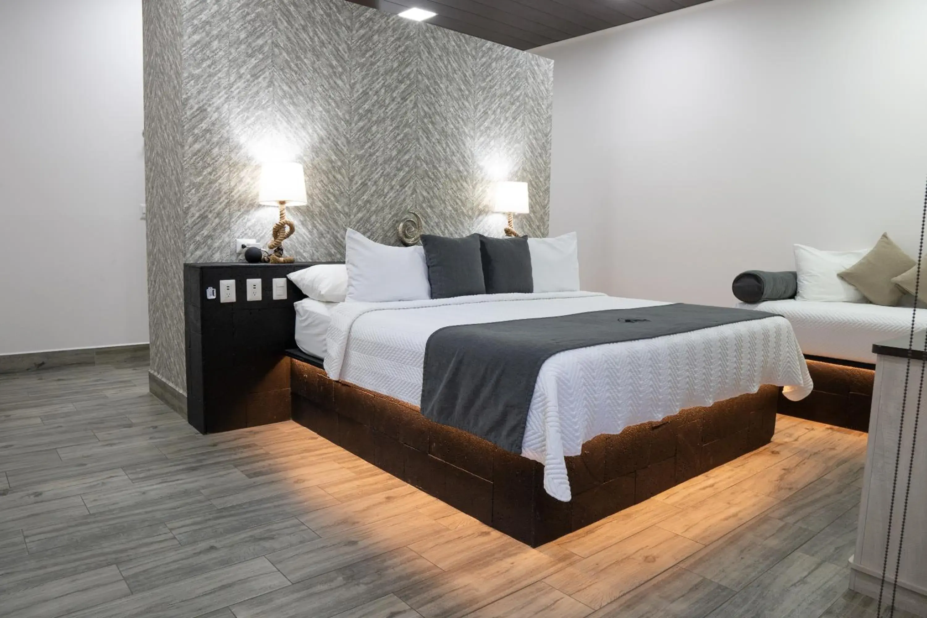 King Room with Pool View - single occupancy in Hotel Boutique Casa Del Rio King Room with Pool View - single occupancy in Hotel Boutique Casa Del Rio