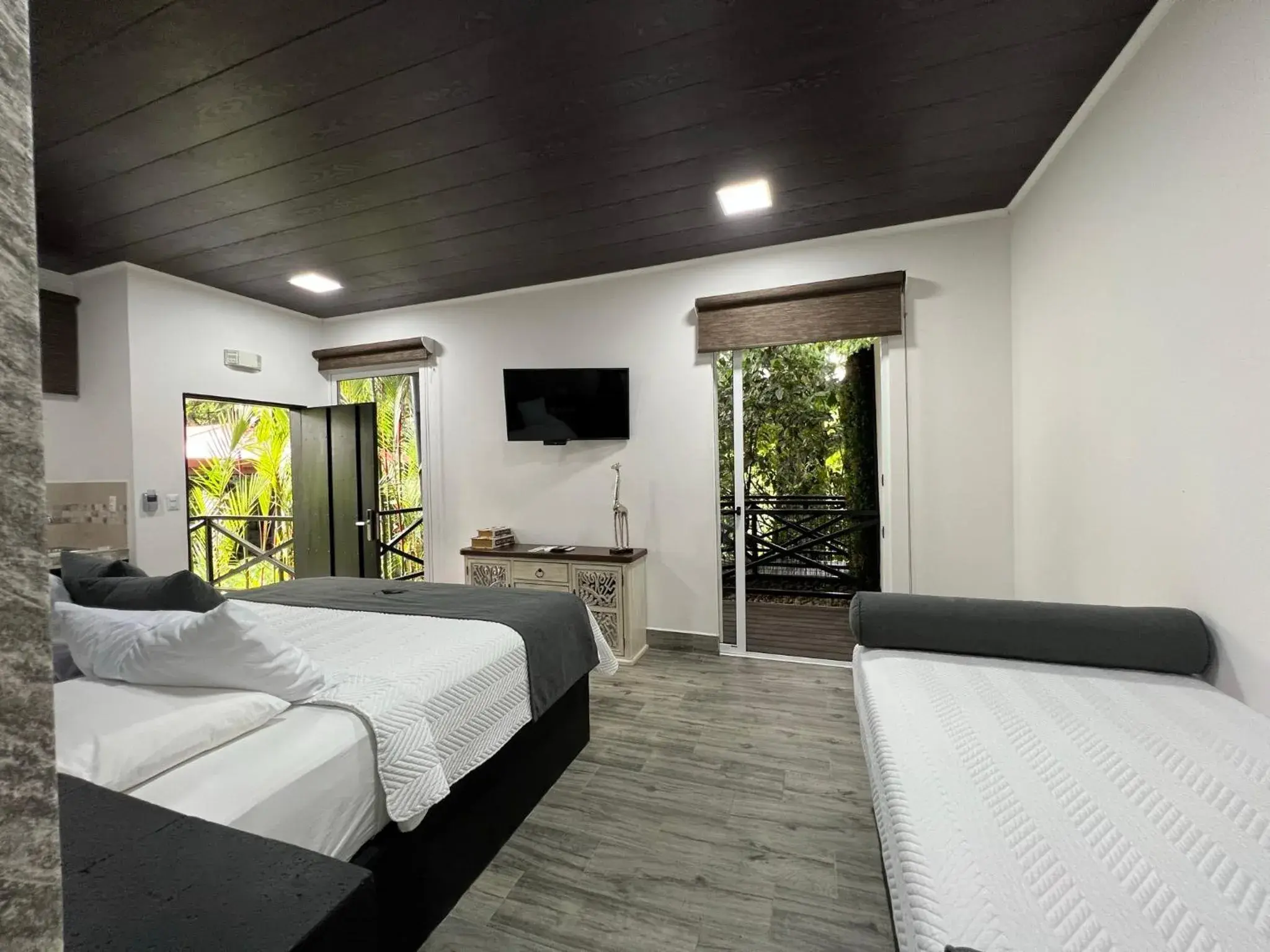 King Room with Balcony - single occupancy in Hotel Boutique Casa Del Rio King Room with Balcony - single occupancy in Hotel Boutique Casa Del Rio