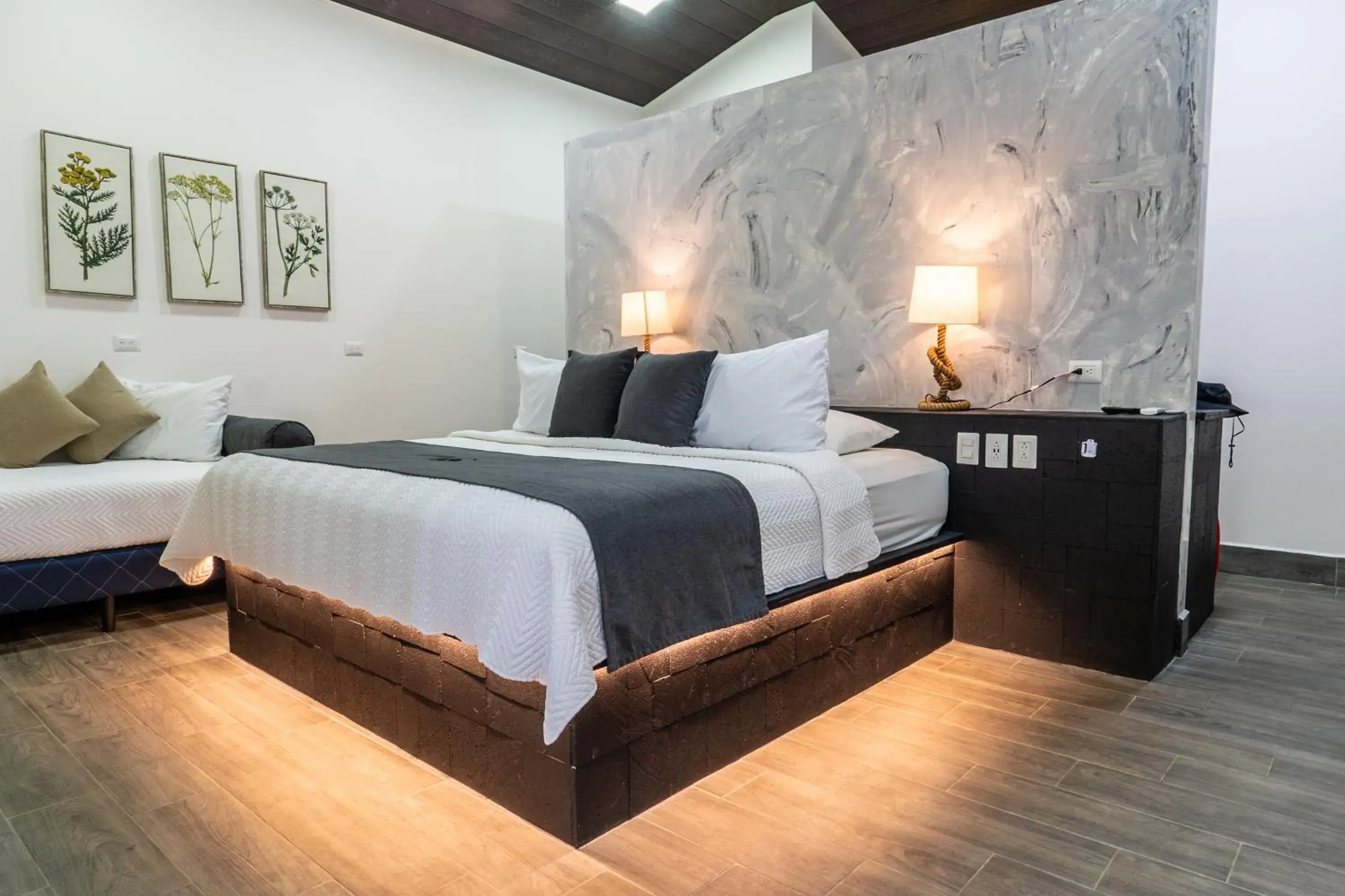 Suite with Hot Tub in Hotel Boutique Casa Del Rio Suite with Hot Tub in Hotel Boutique Casa Del Rio