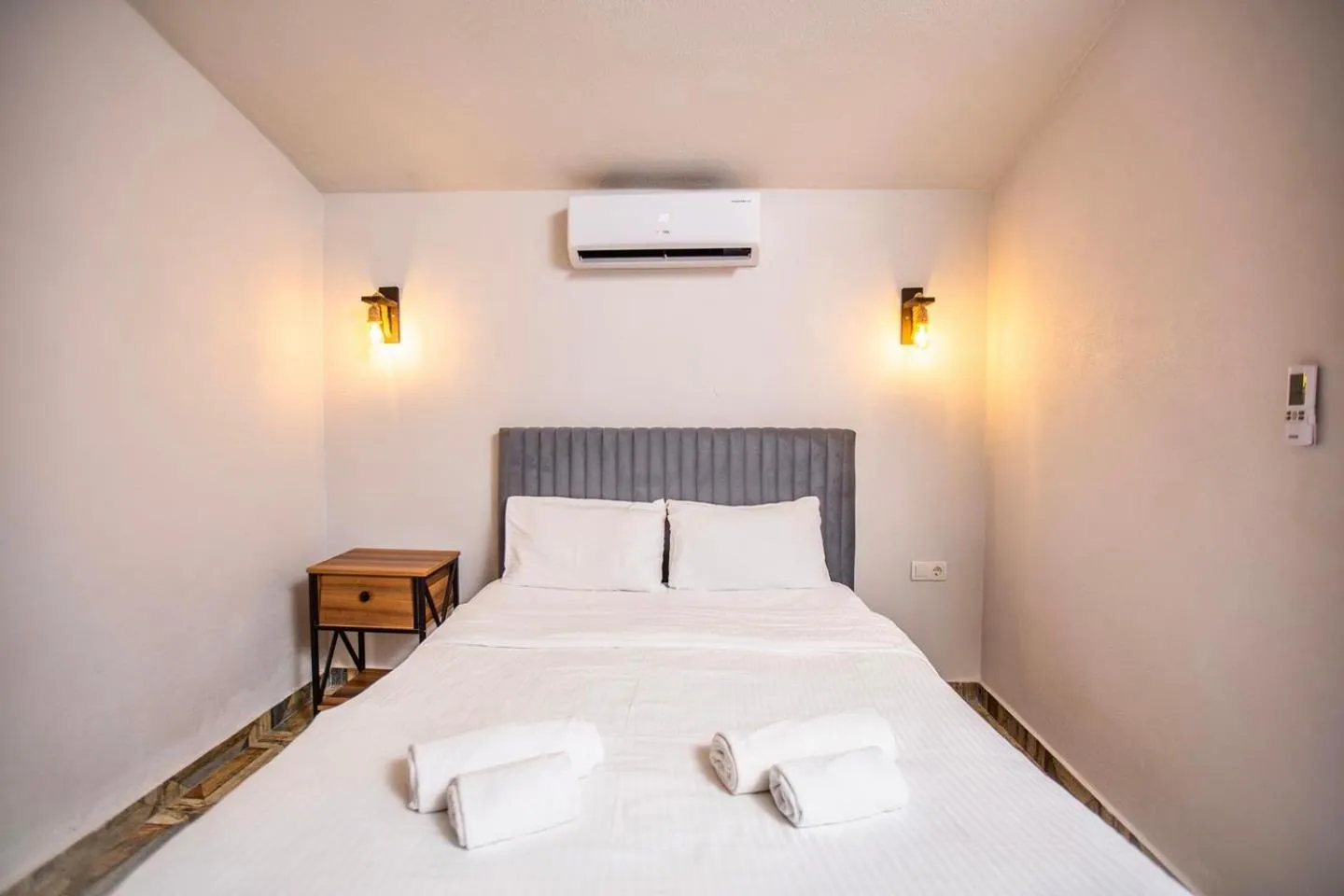 Bed in Sapancaminihouse