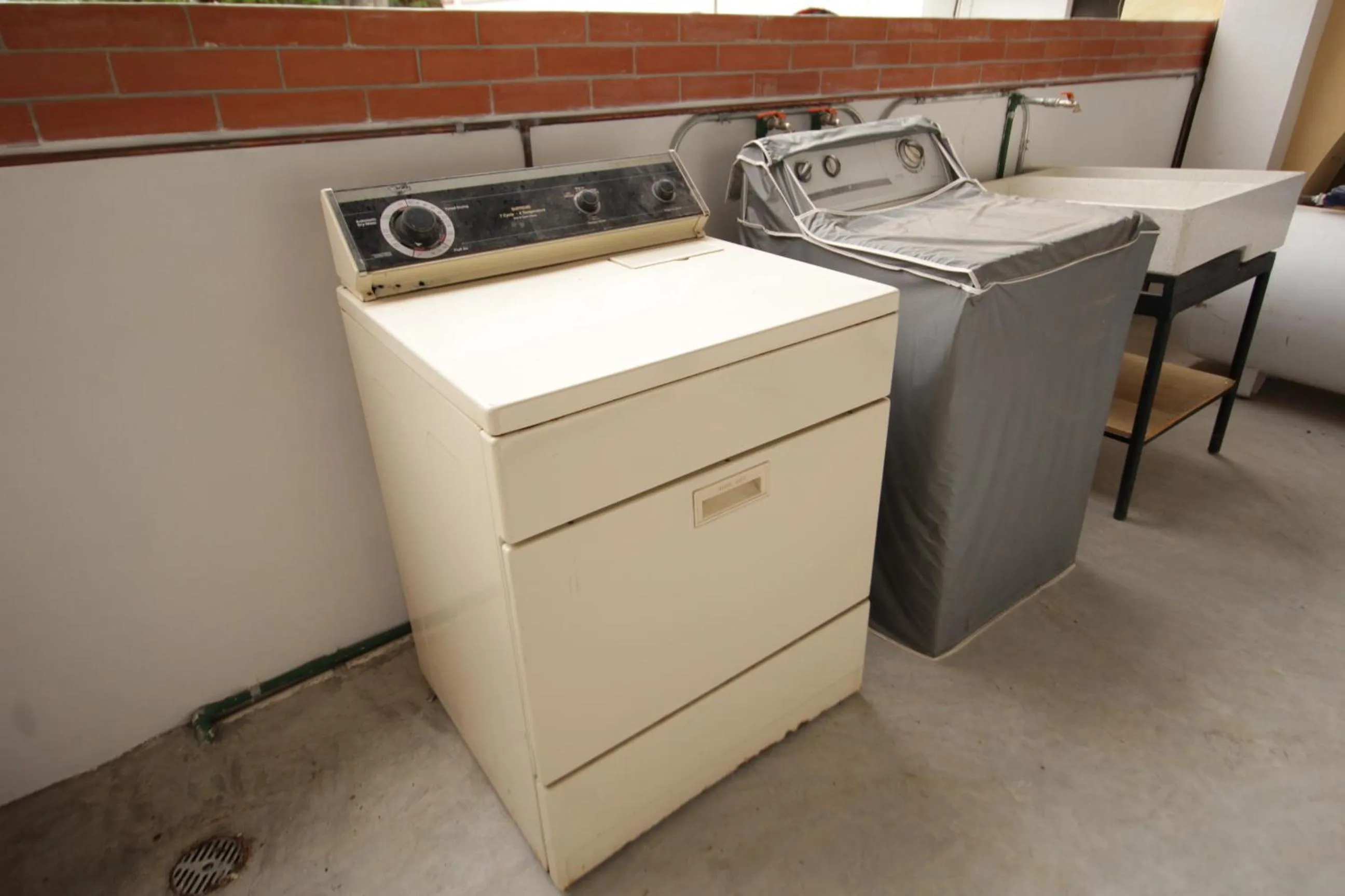 washing machine in Hacienda Molino Santo Domingo