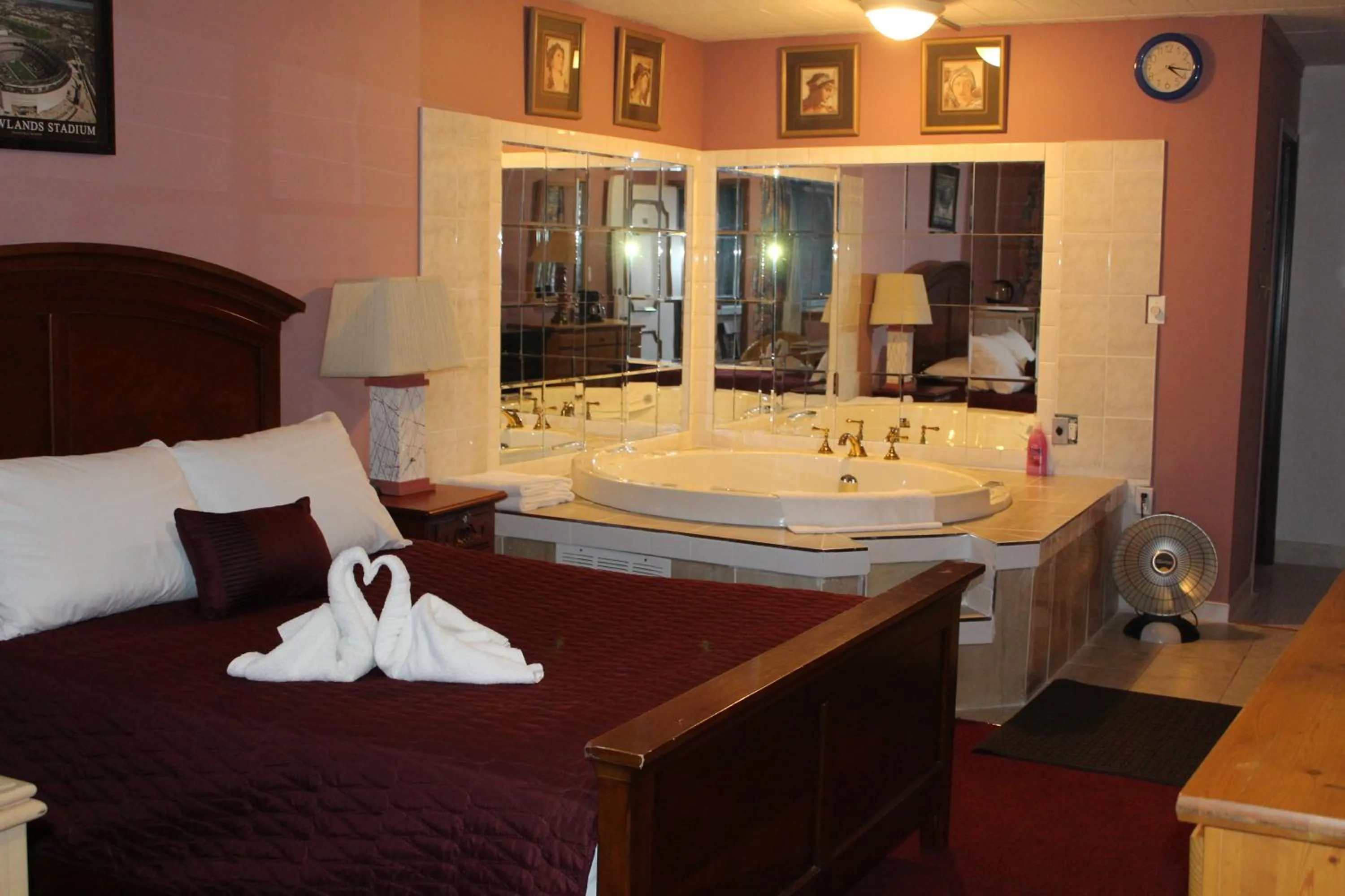 Spa and wellness centre/facilities in Ritz Inn Niagara