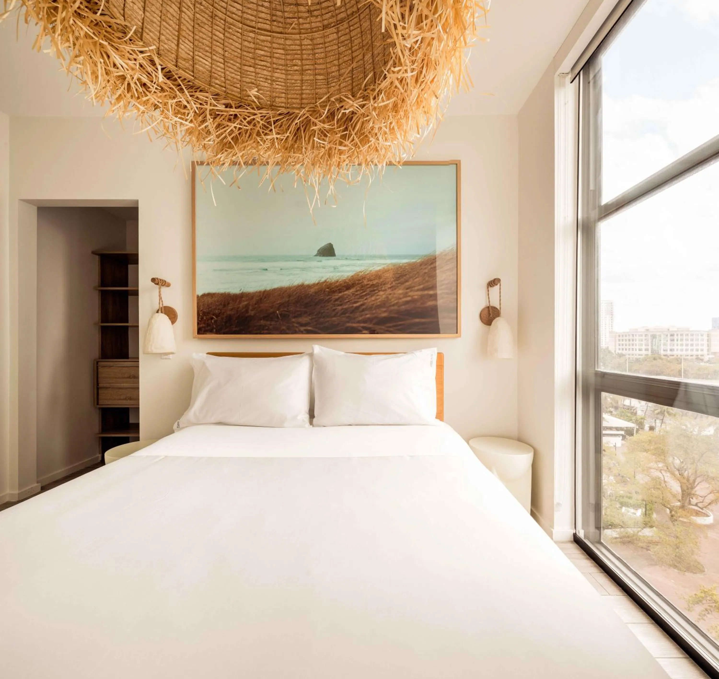 Bed in Sonder at Riverwalk