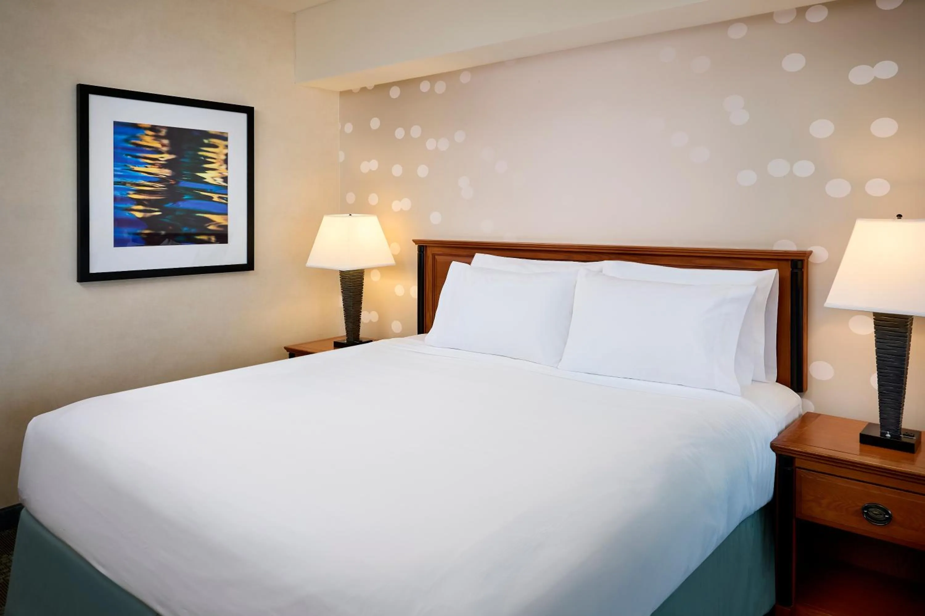 Bedroom in Niagara Fallsview Hotel