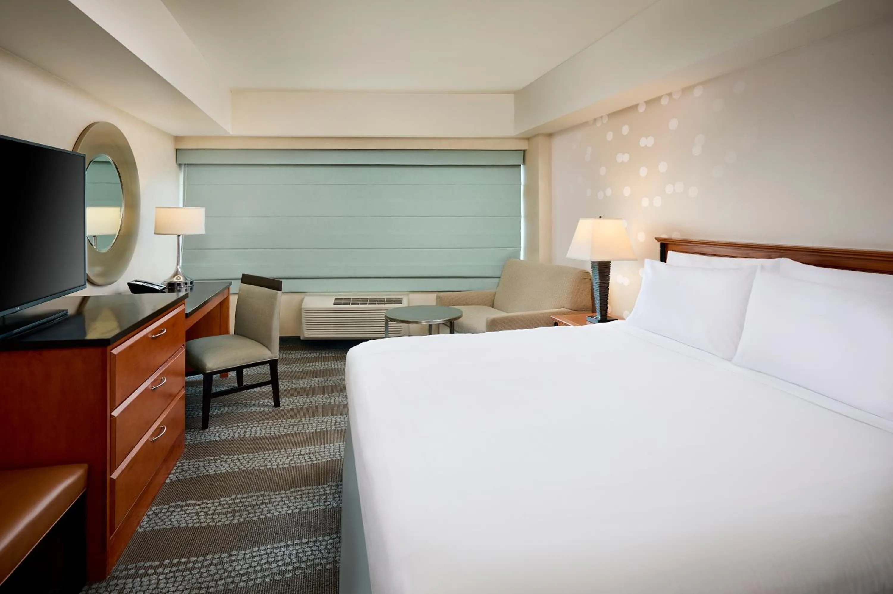 Bedroom in Niagara Fallsview Hotel