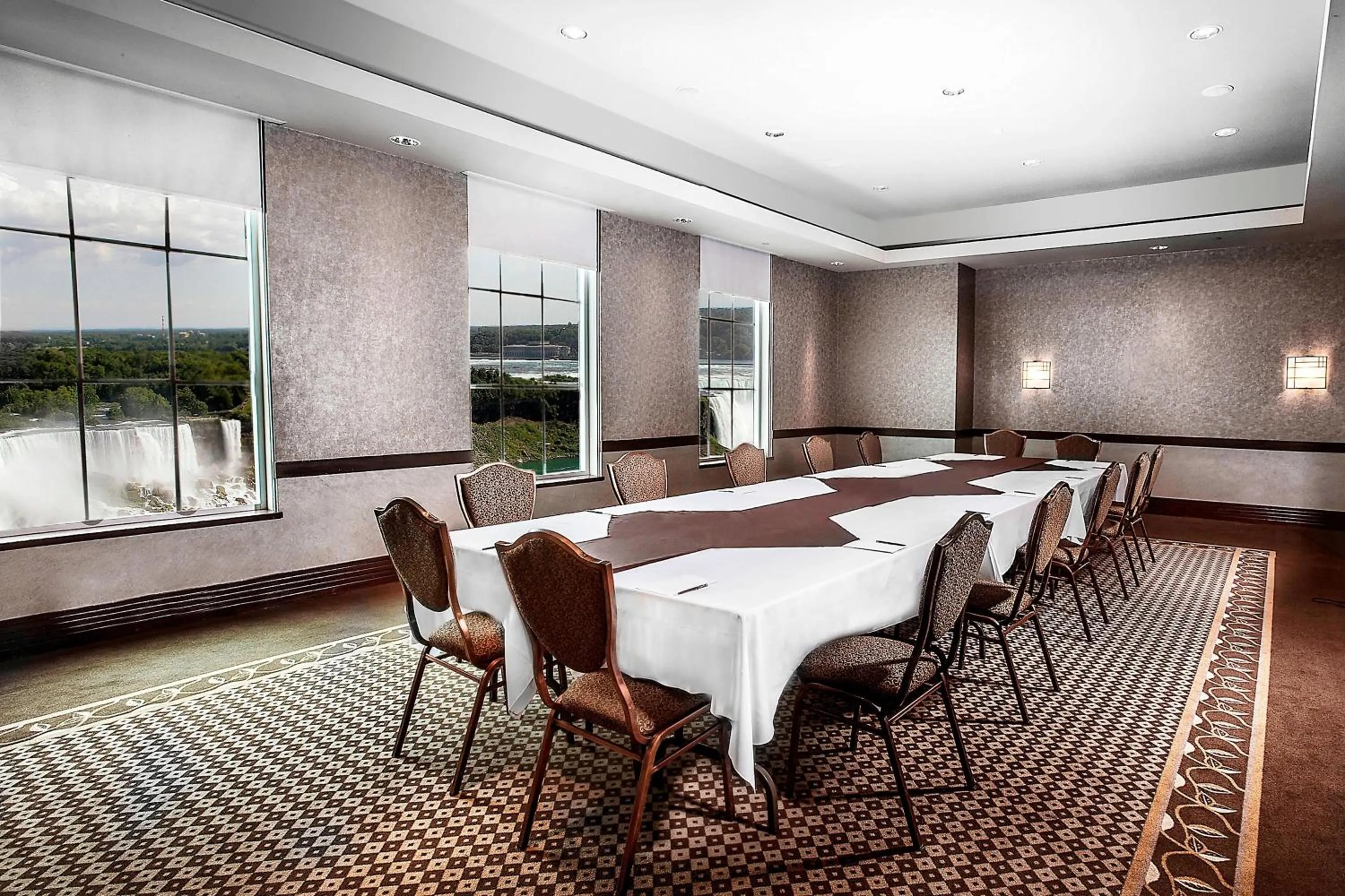 Meeting/conference room in Sheraton Fallsview Hotel