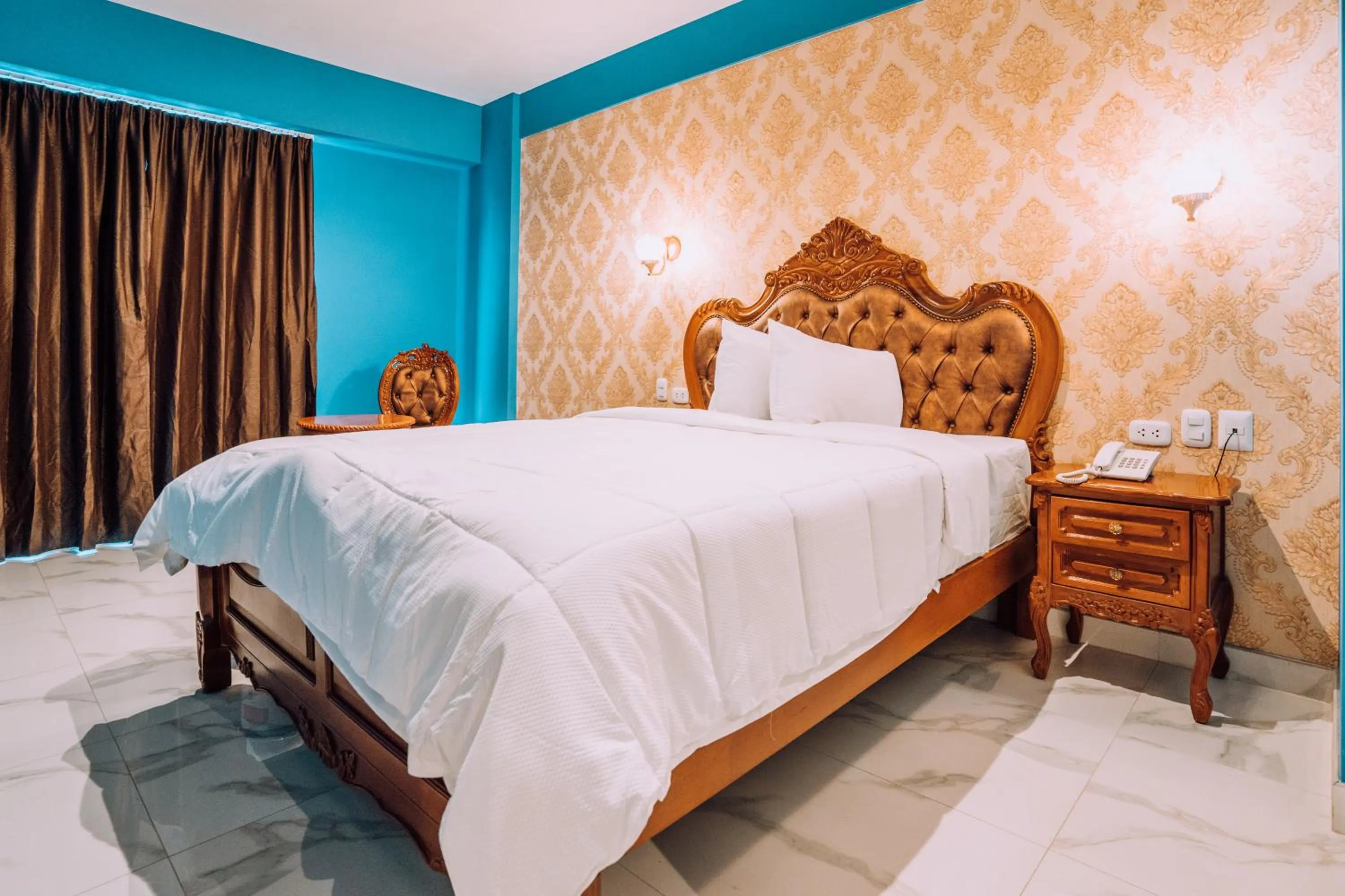 Bed in Lima Central Design Hotel Spa & Club