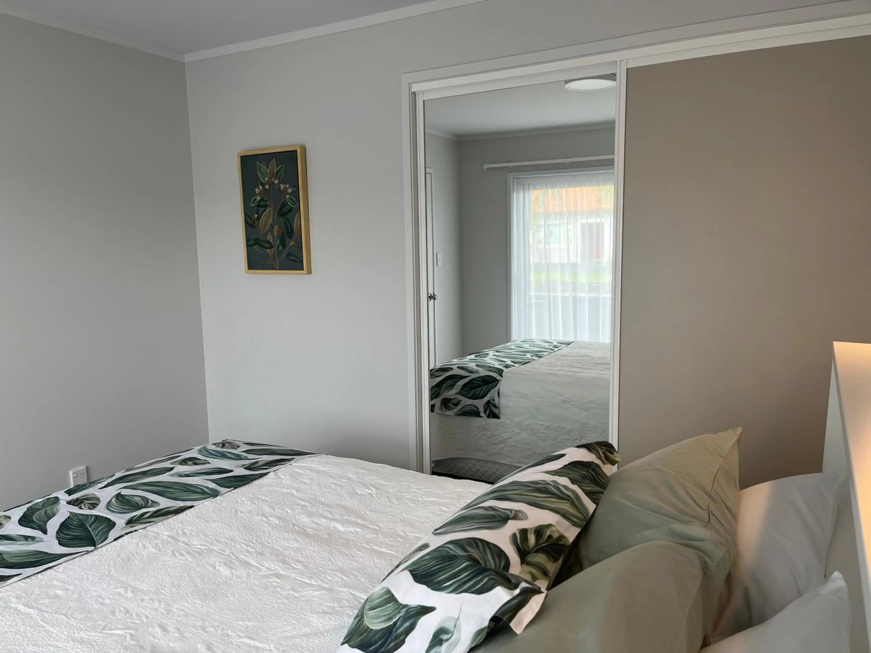 Bed in Rotorua Central Hosted B&B