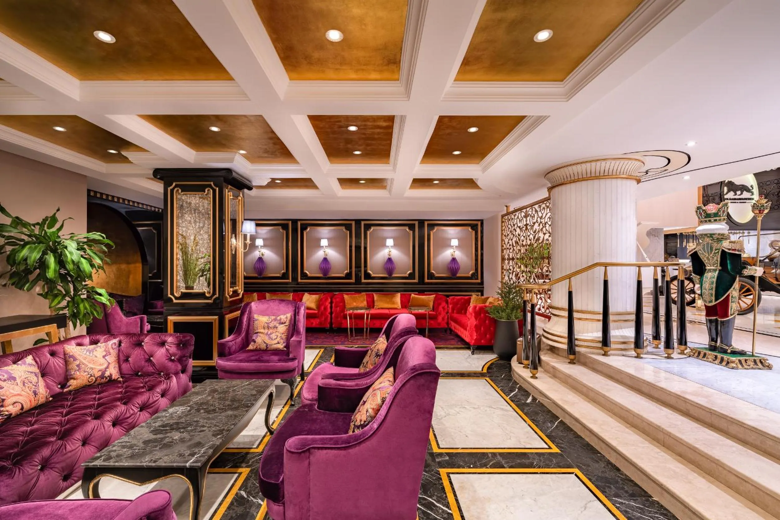 Lobby or reception in Les Ambassadeurs Hotel Casino&Marina
