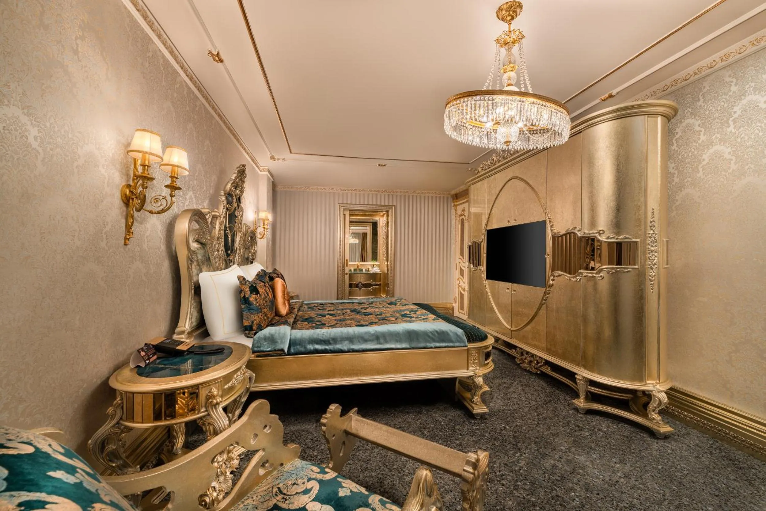 Massage, Bed in Les Ambassadeurs Hotel Casino&Marina
