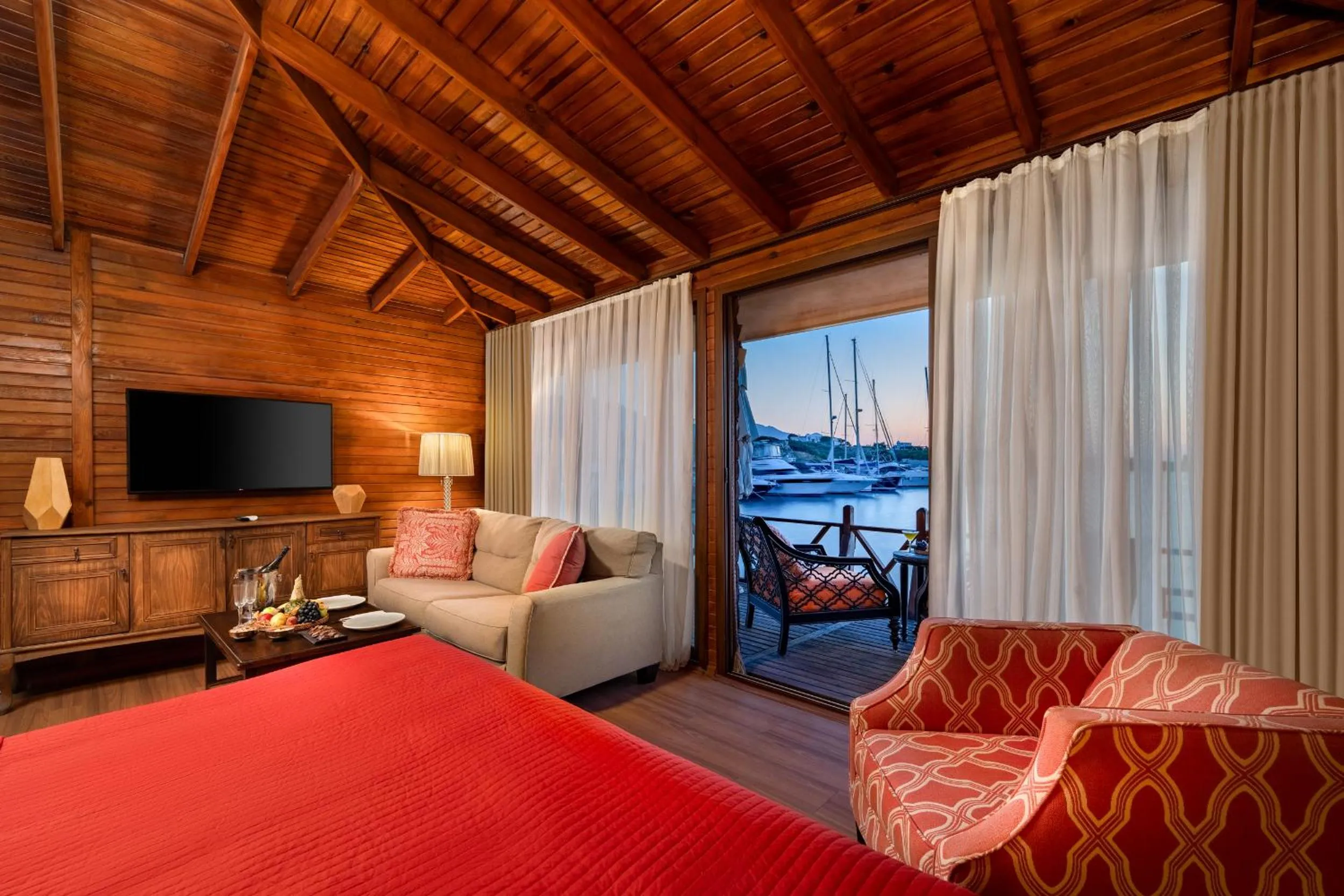 Massage, Bed in Les Ambassadeurs Hotel Casino&Marina