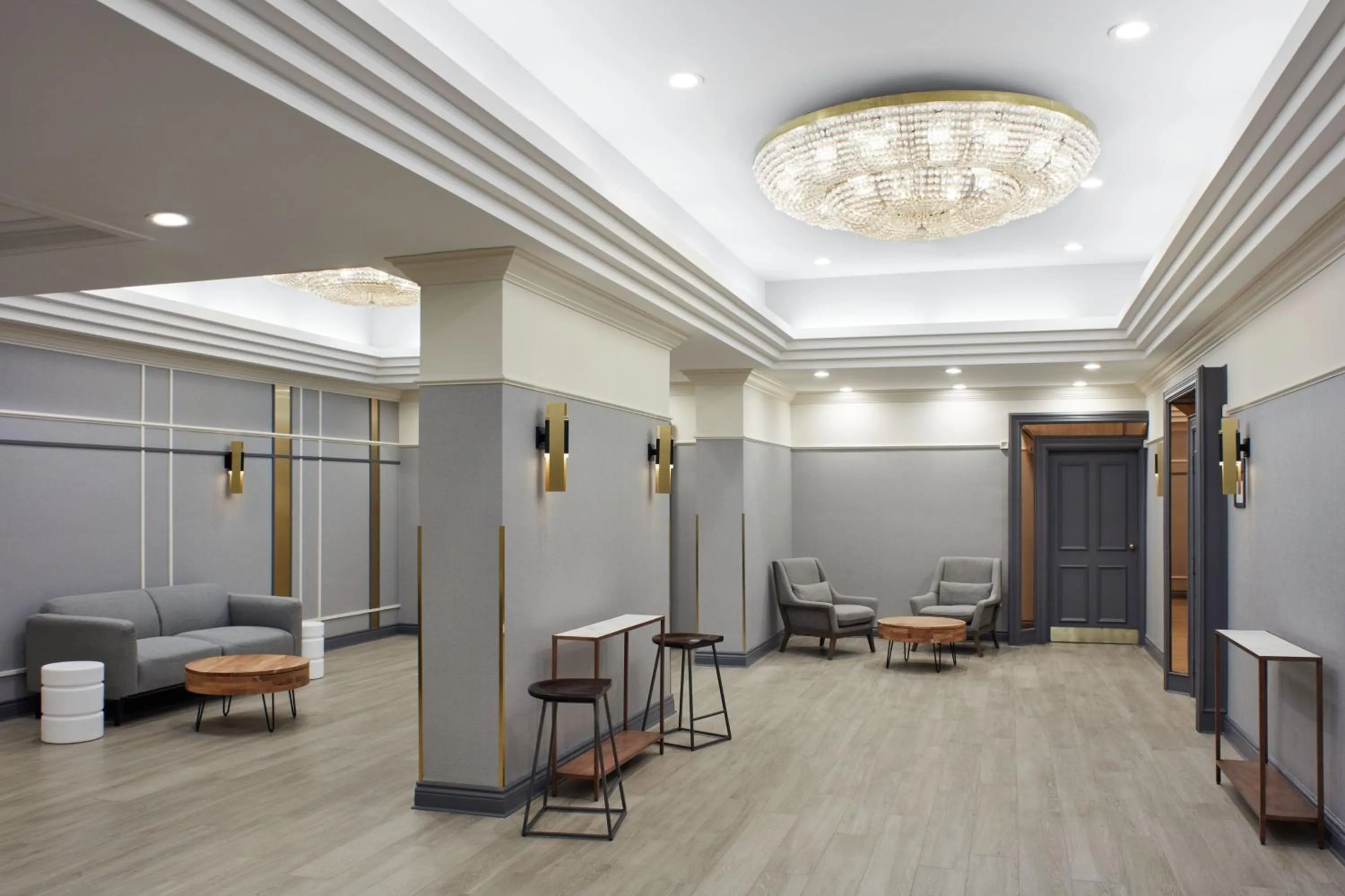 Meeting/conference room in Delta Hotels by Marriott London Armouries