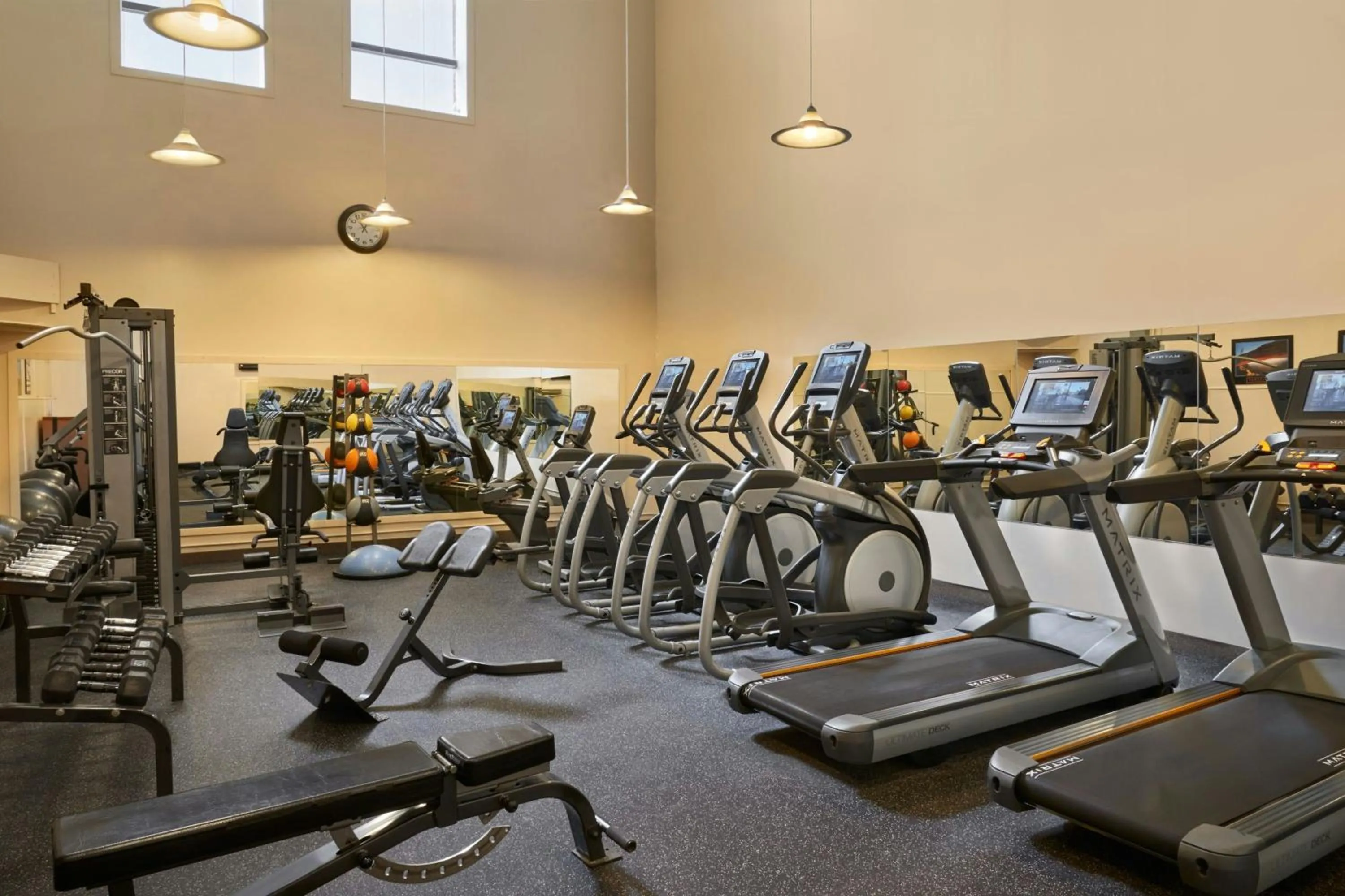 Fitness centre/facilities in Delta Hotels by Marriott London Armouries