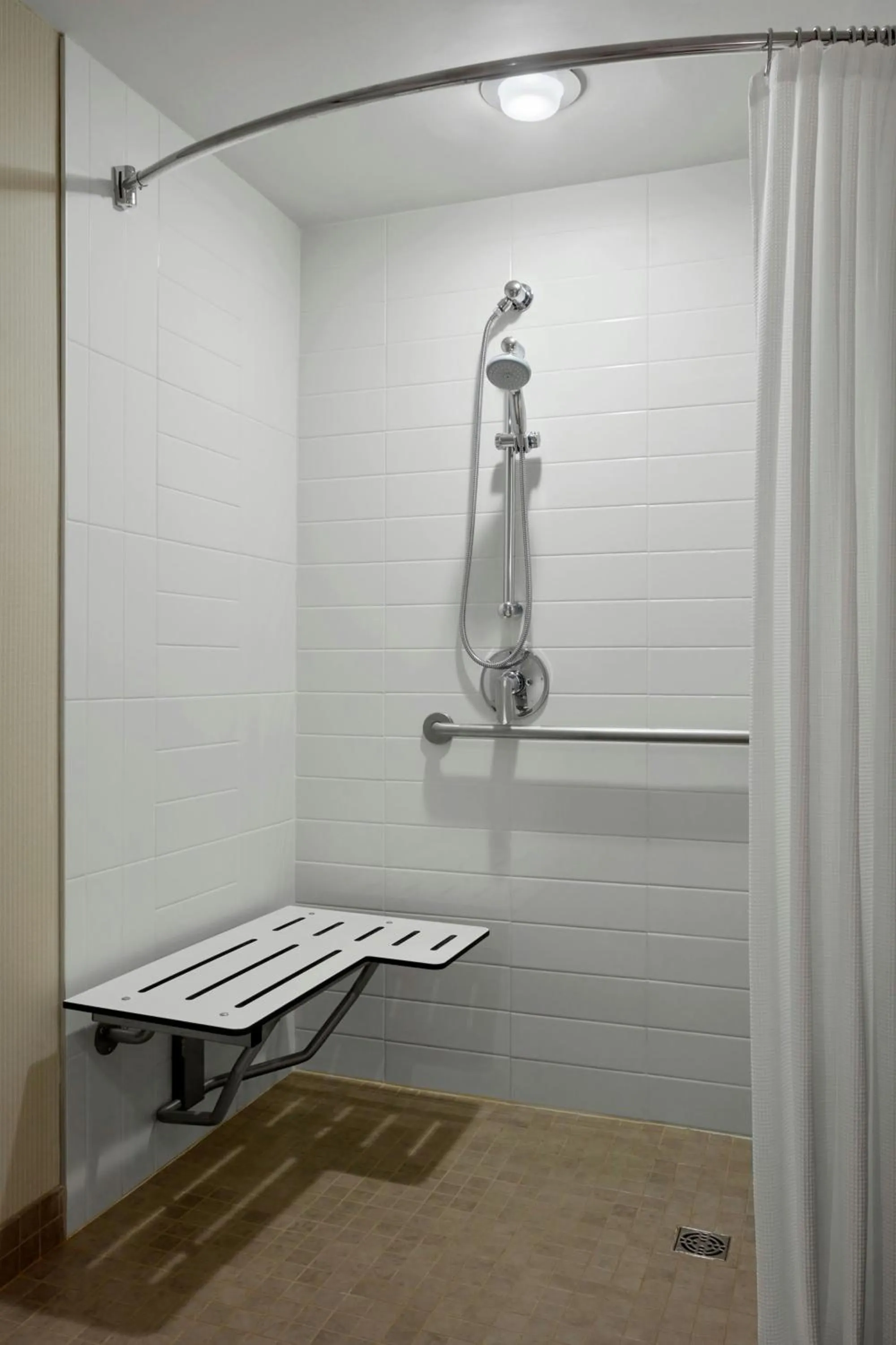 Bathroom in Delta Hotels by Marriott London Armouries