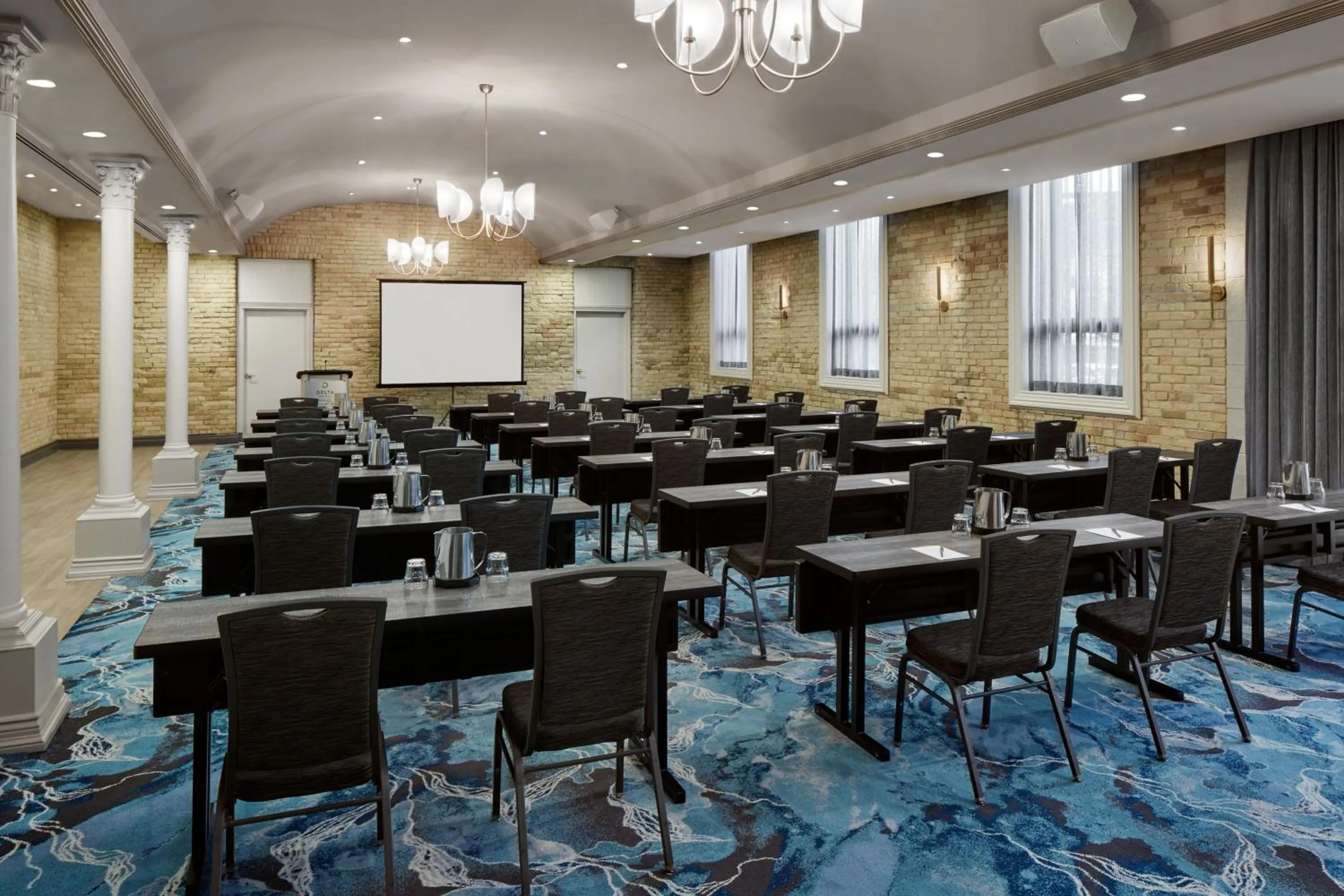 Meeting/conference room in Delta Hotels by Marriott London Armouries