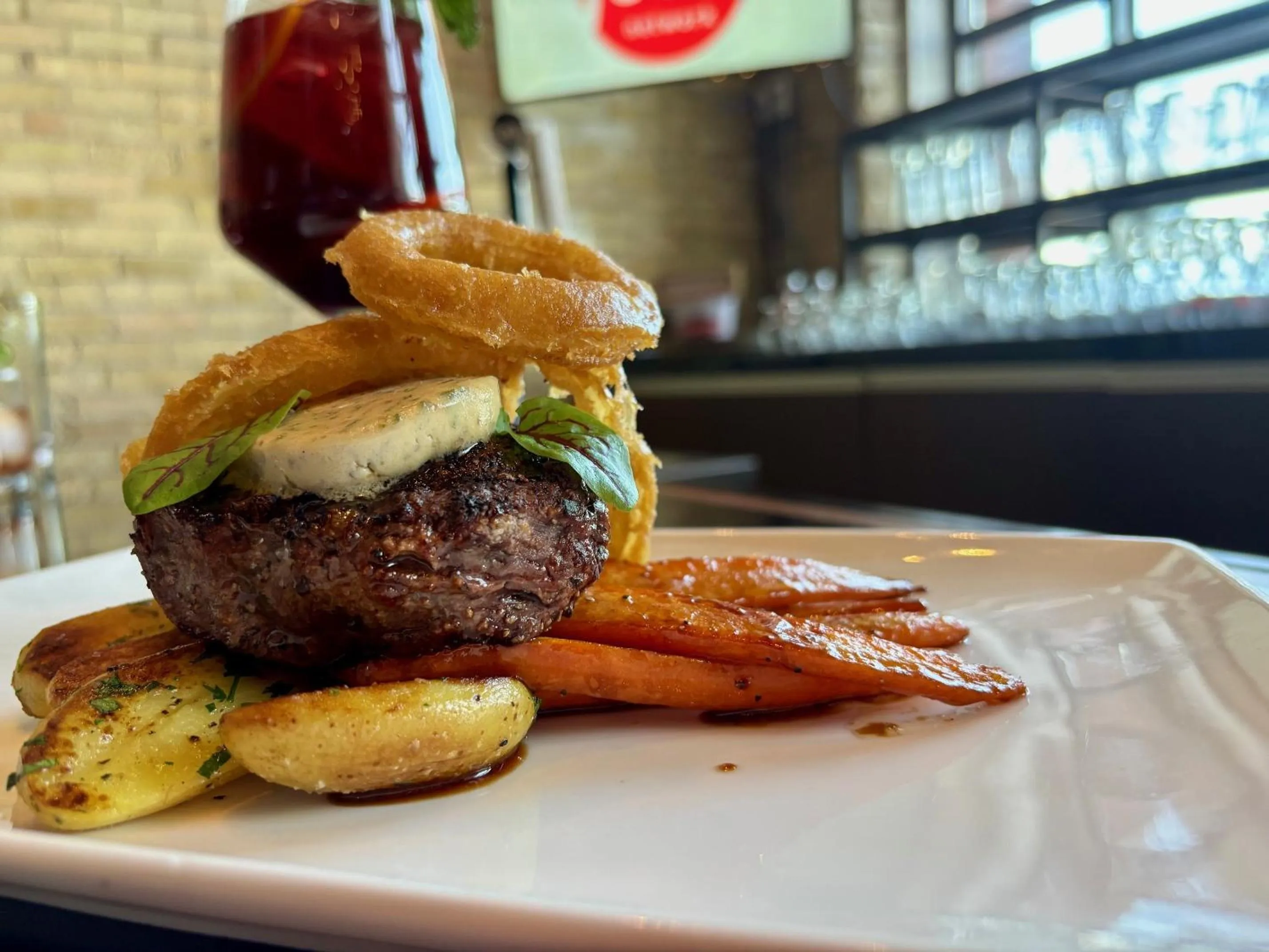 Restaurant/places to eat in Delta Hotels by Marriott London Armouries