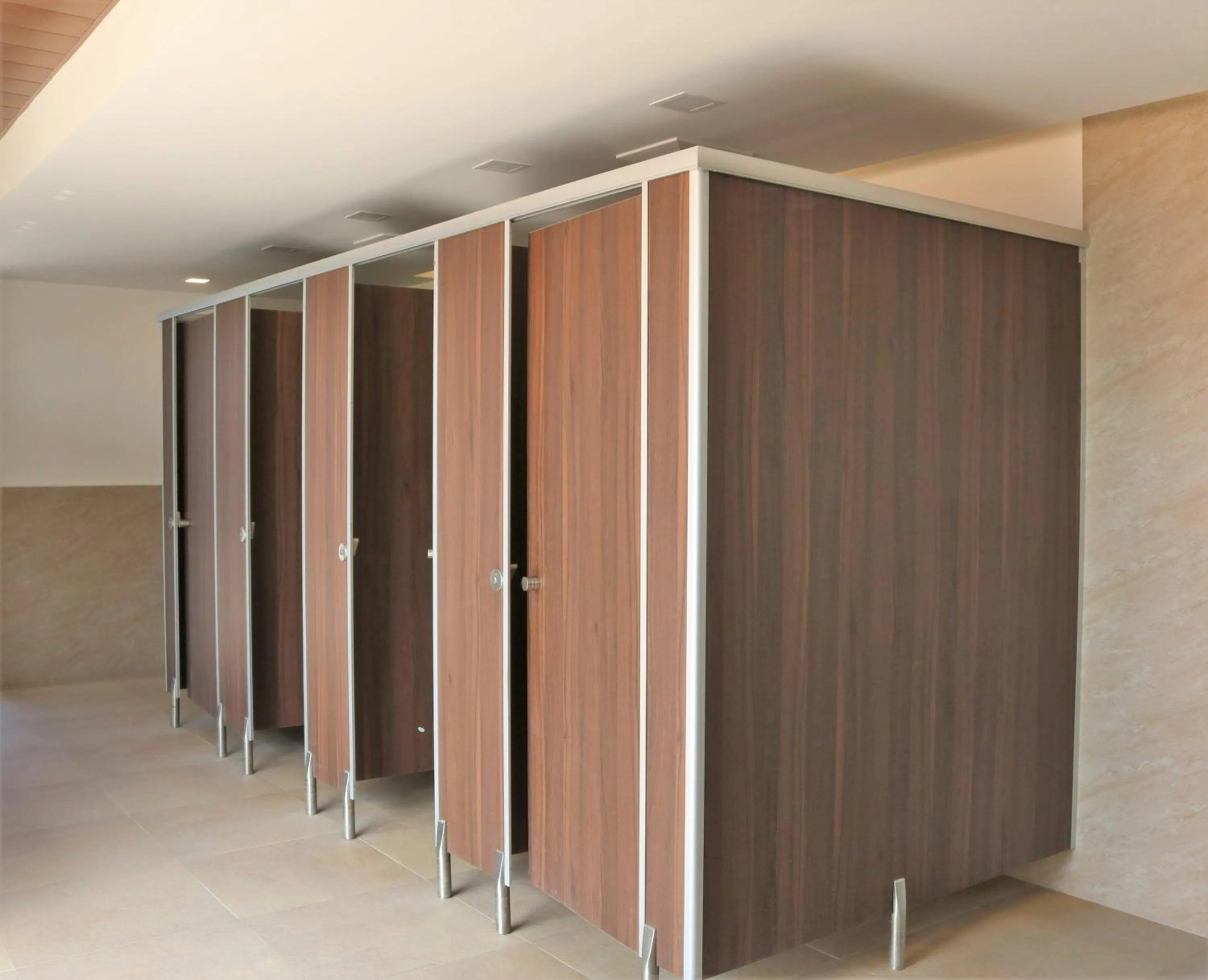 Public Bath in Cocoons Casobe