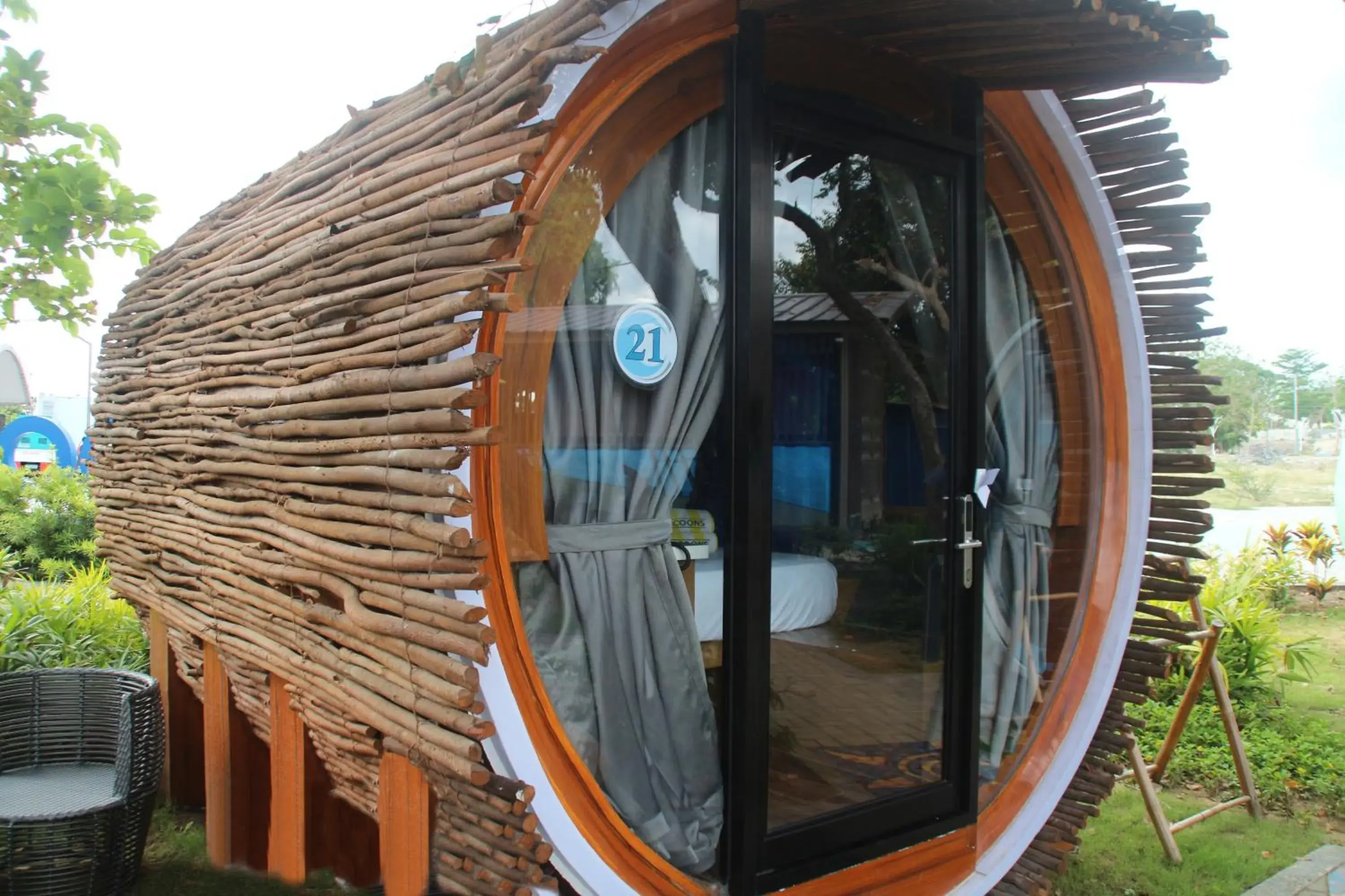 Premier Garden Cocoon in Cocoons Casobe Premier Garden Cocoon in Cocoons Casobe