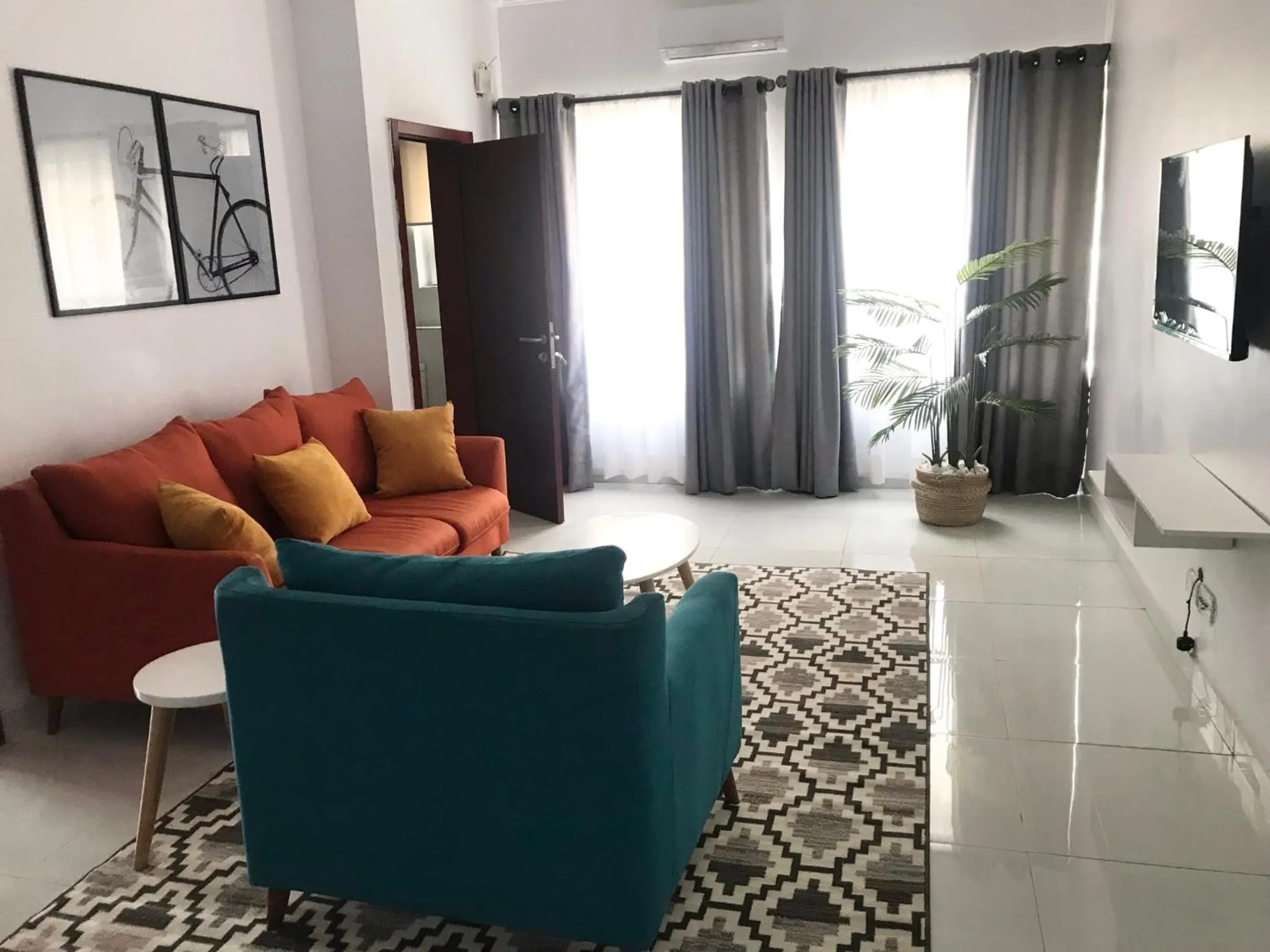 TV and multimedia in Lekki FootPrint, Lekki Phase1