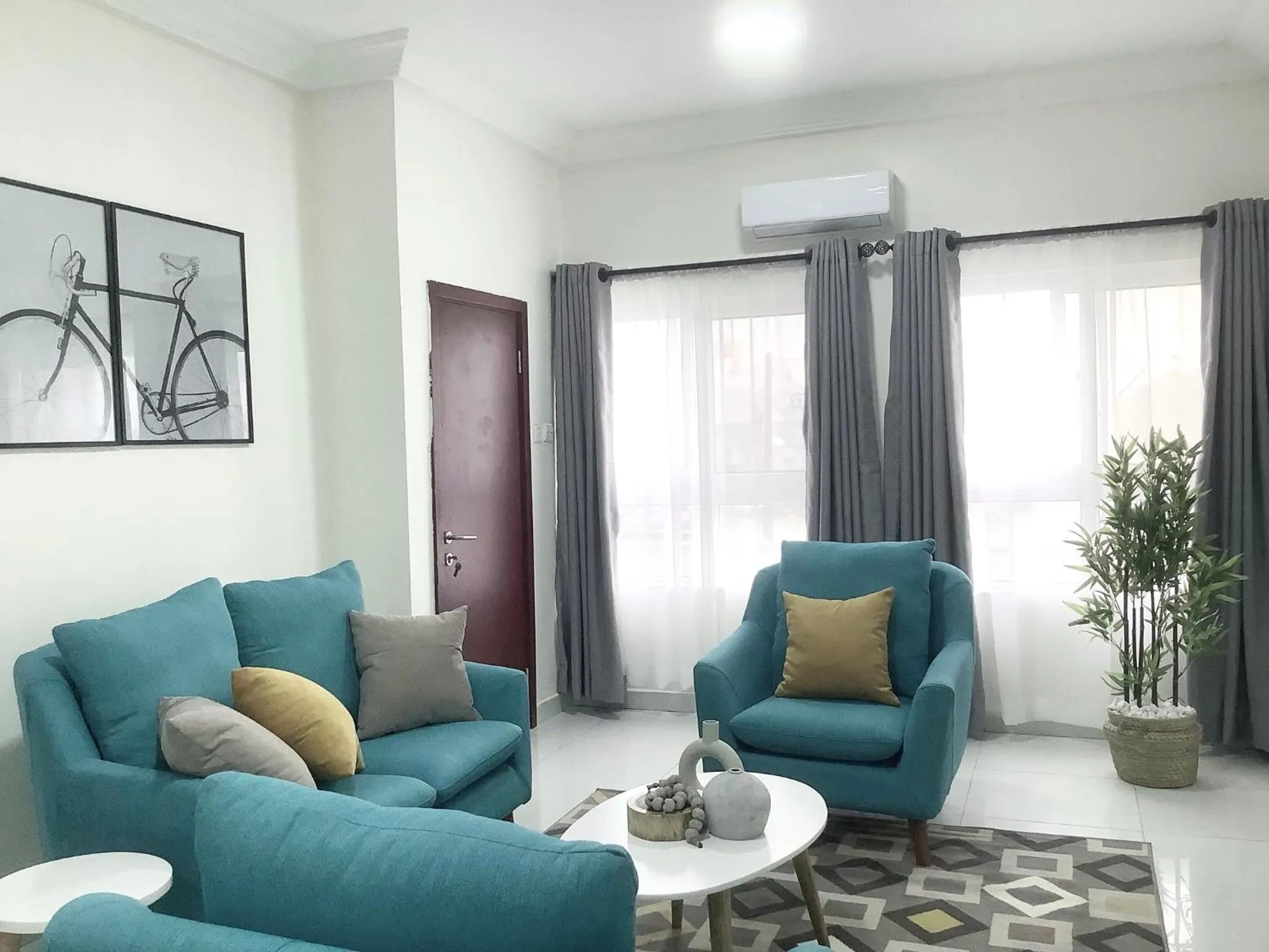 Living room in Lekki FootPrint, Lekki Phase1