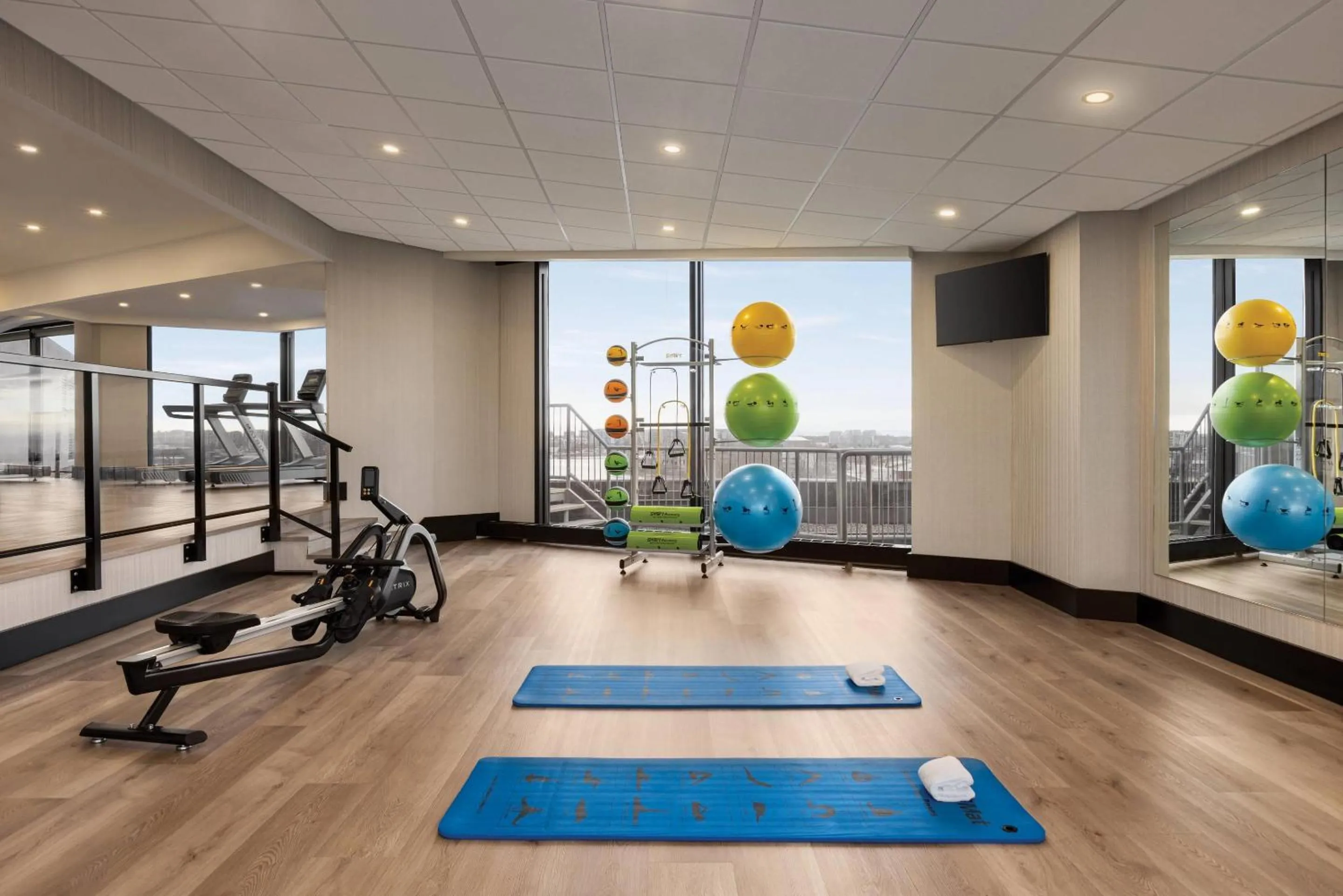 Fitness centre/facilities in Radisson Blu Vancouver Airport Hotel & Marina