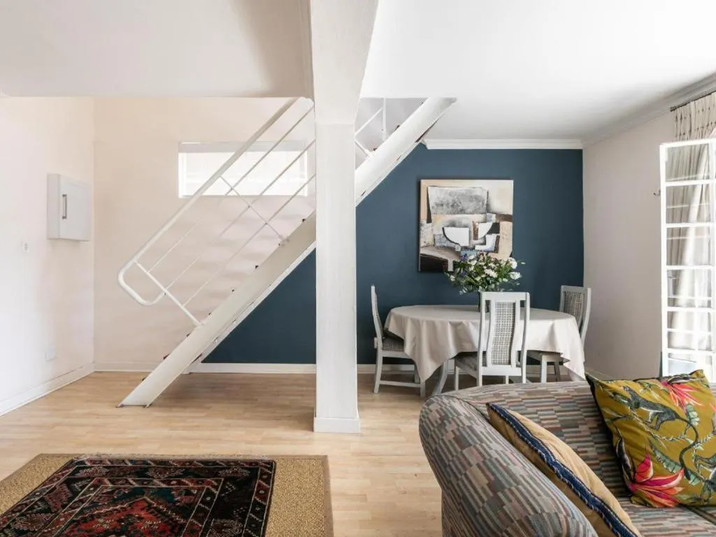 Living room in Emmarentia Guest House