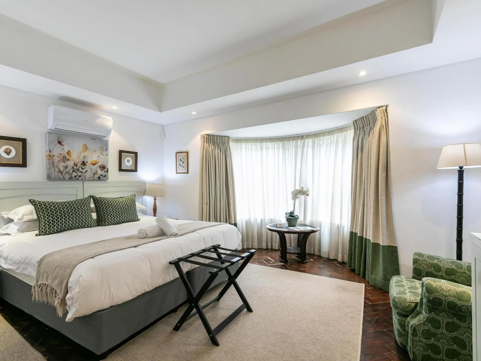 Bed in Emmarentia Guest House