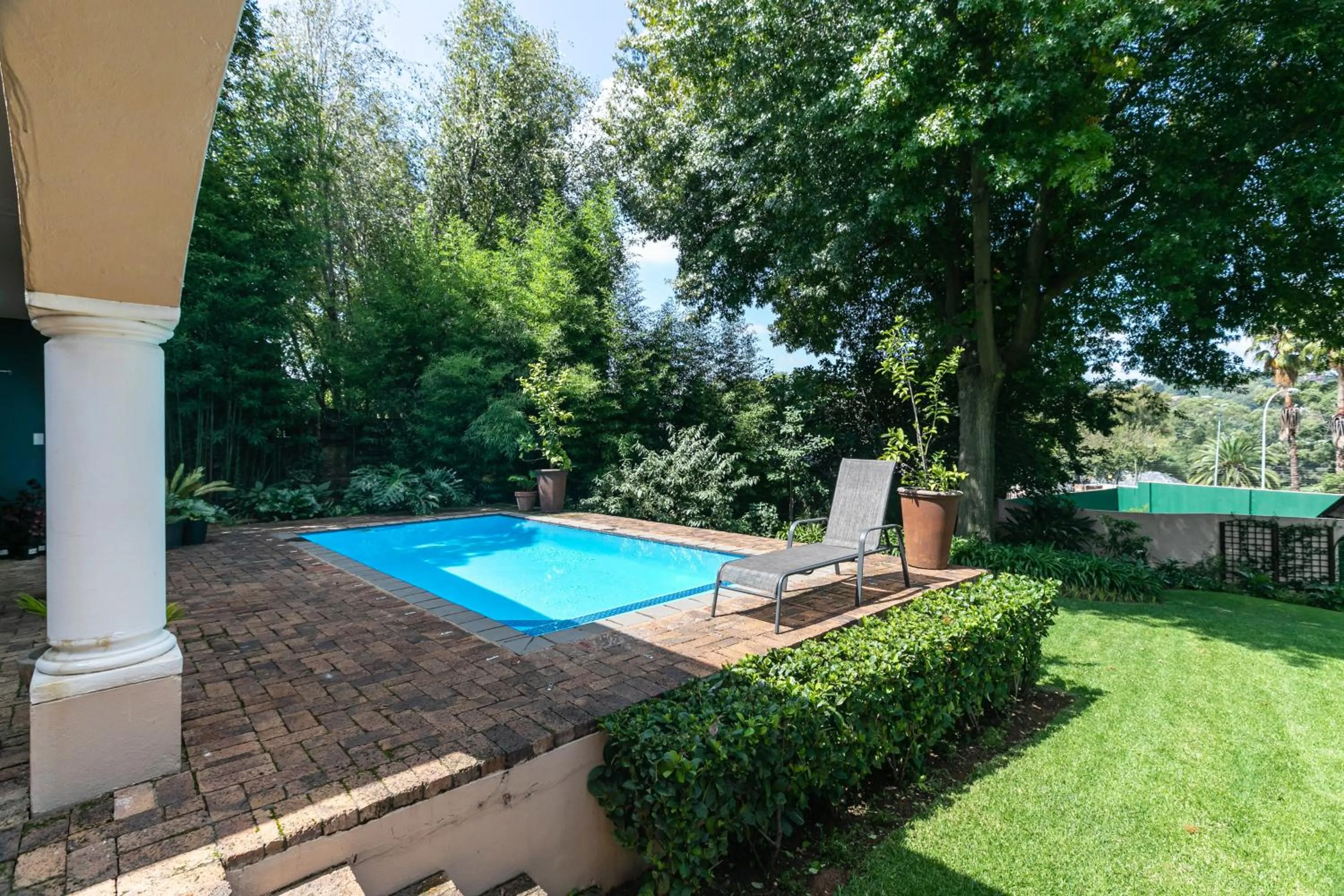 Patio in Emmarentia Guest House