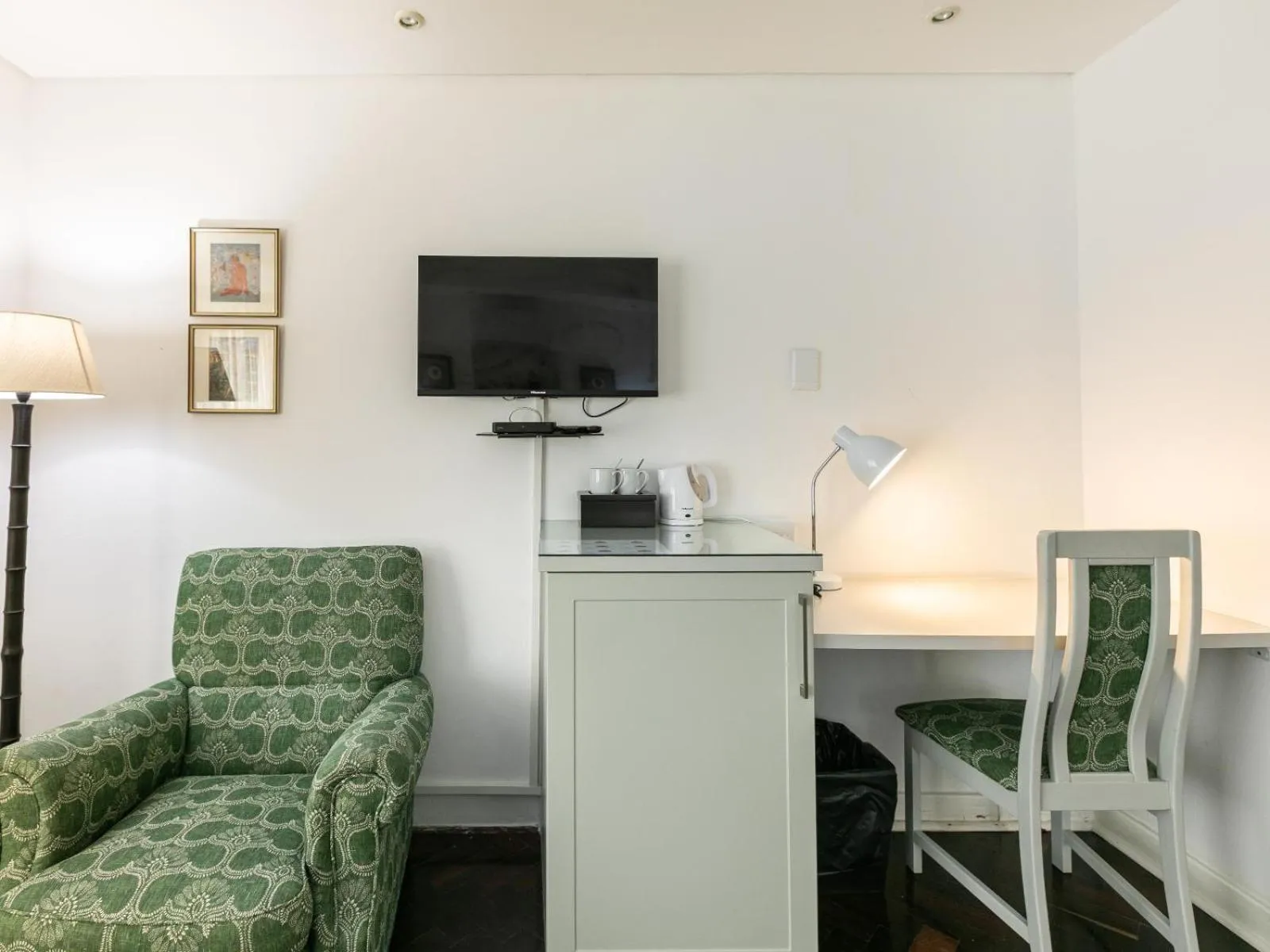 TV and multimedia in Emmarentia Guest House