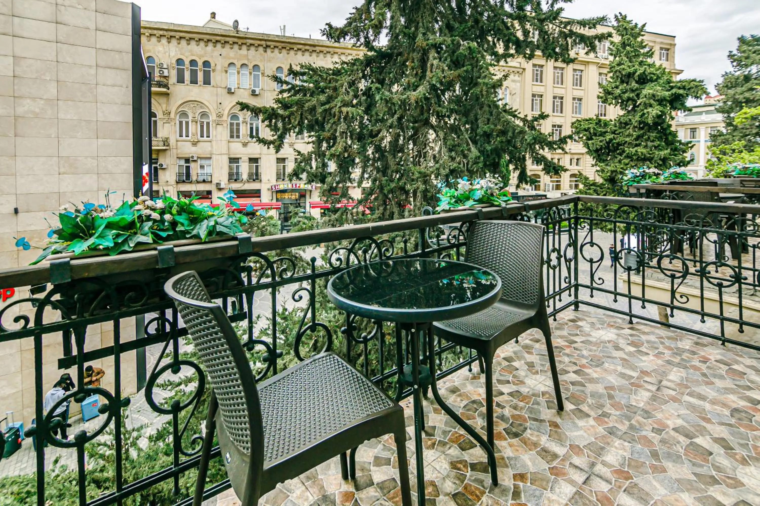 Balcony/Terrace in GREEN PARK iNN