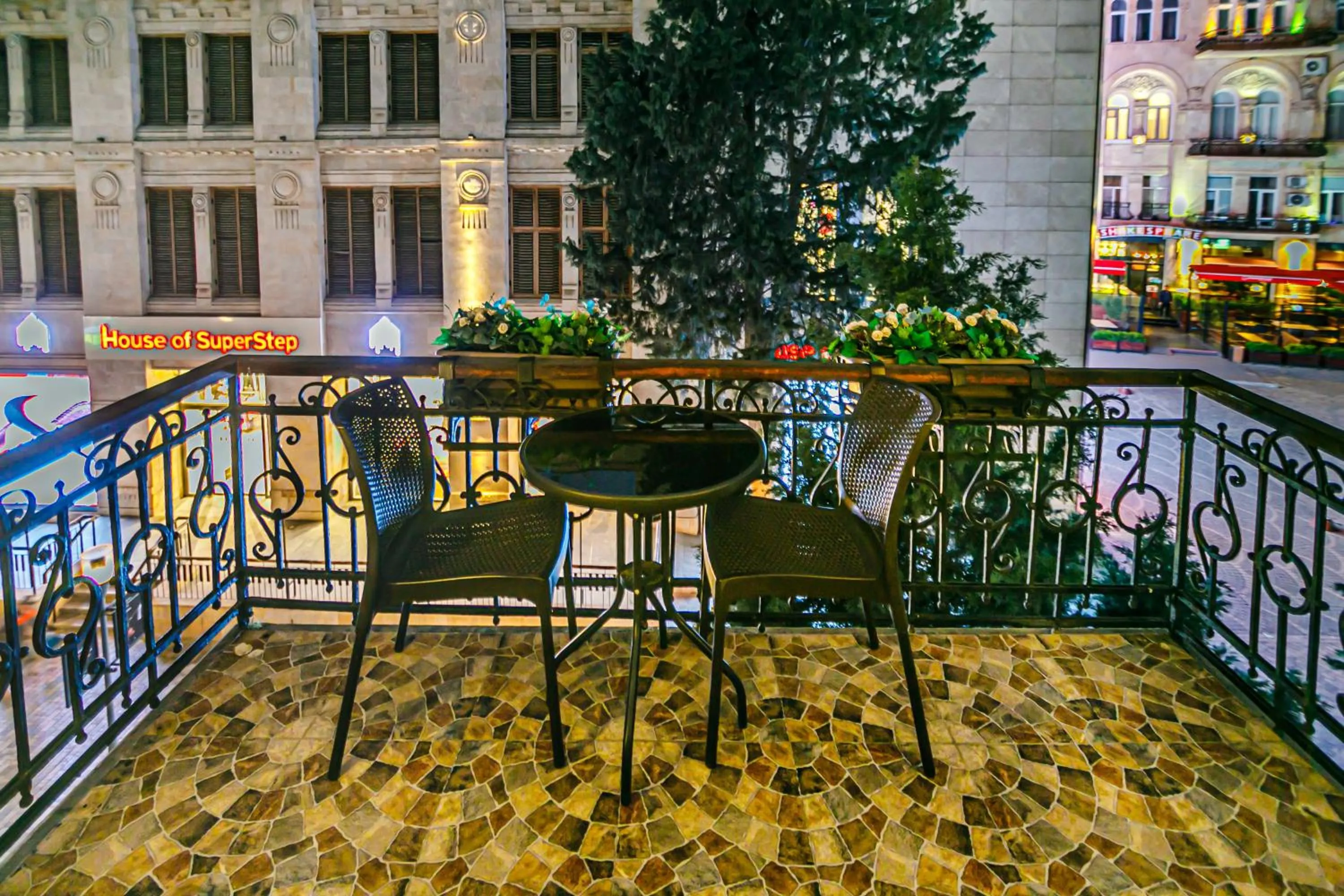 Balcony/Terrace in GREEN PARK iNN