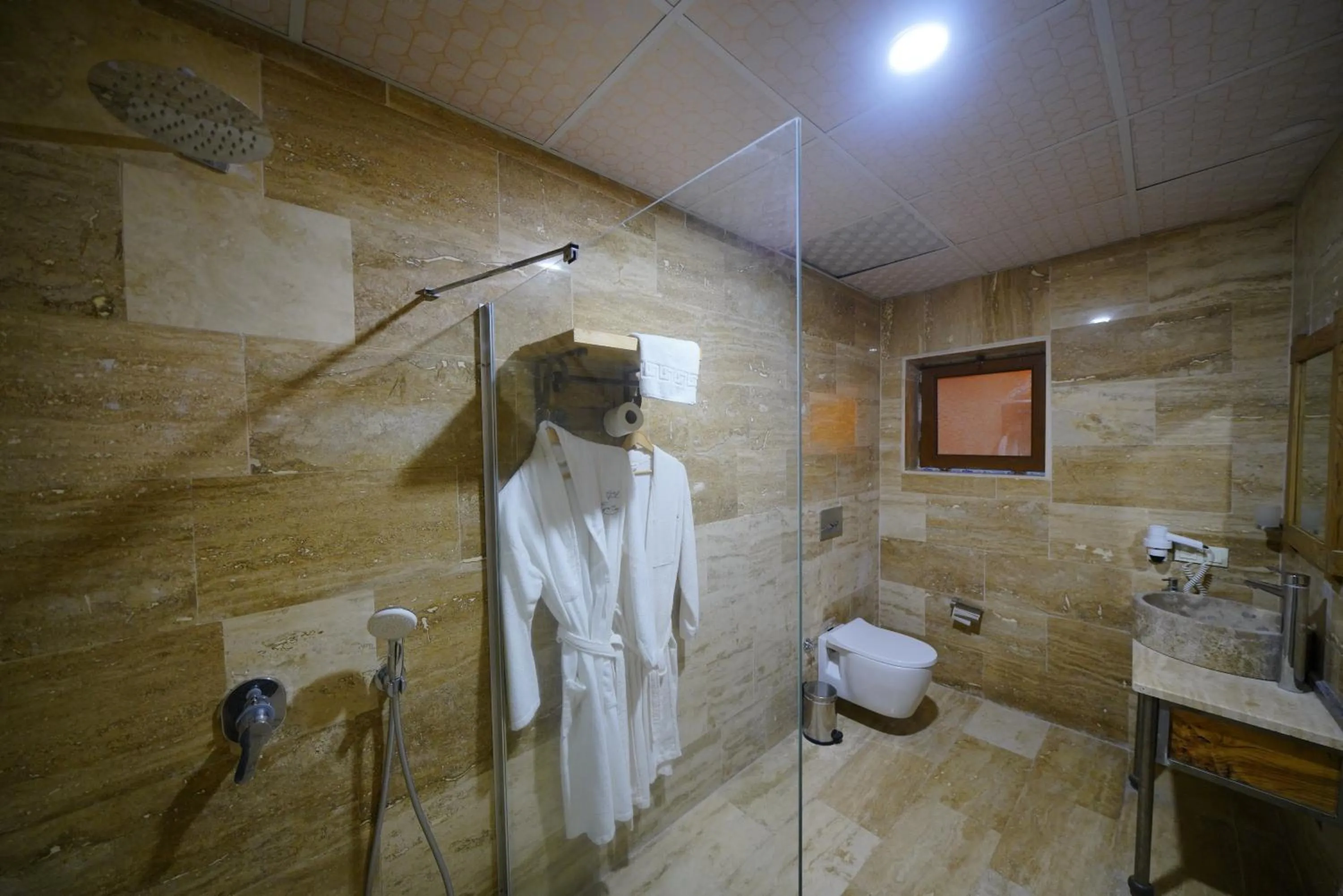 Shower in Göreme Cave Lodge