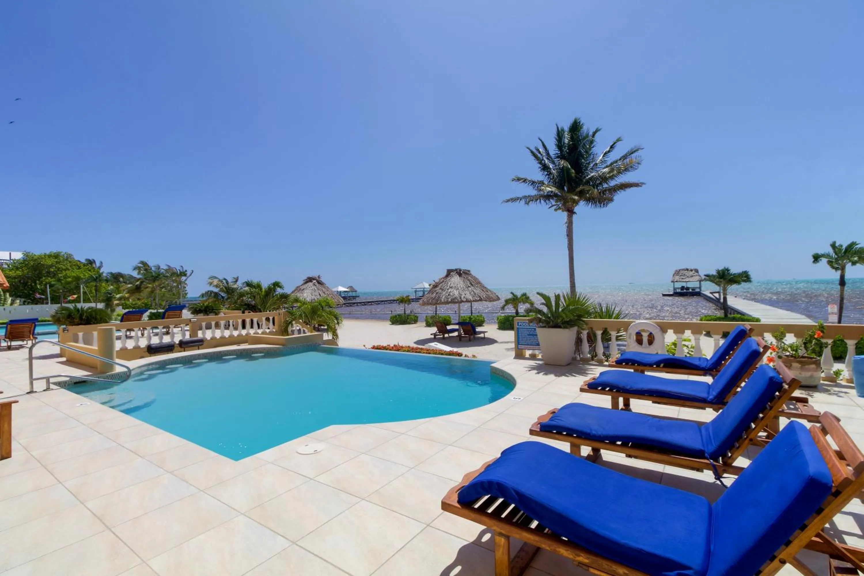 Day in Hol Chan Reef Resort & Villas