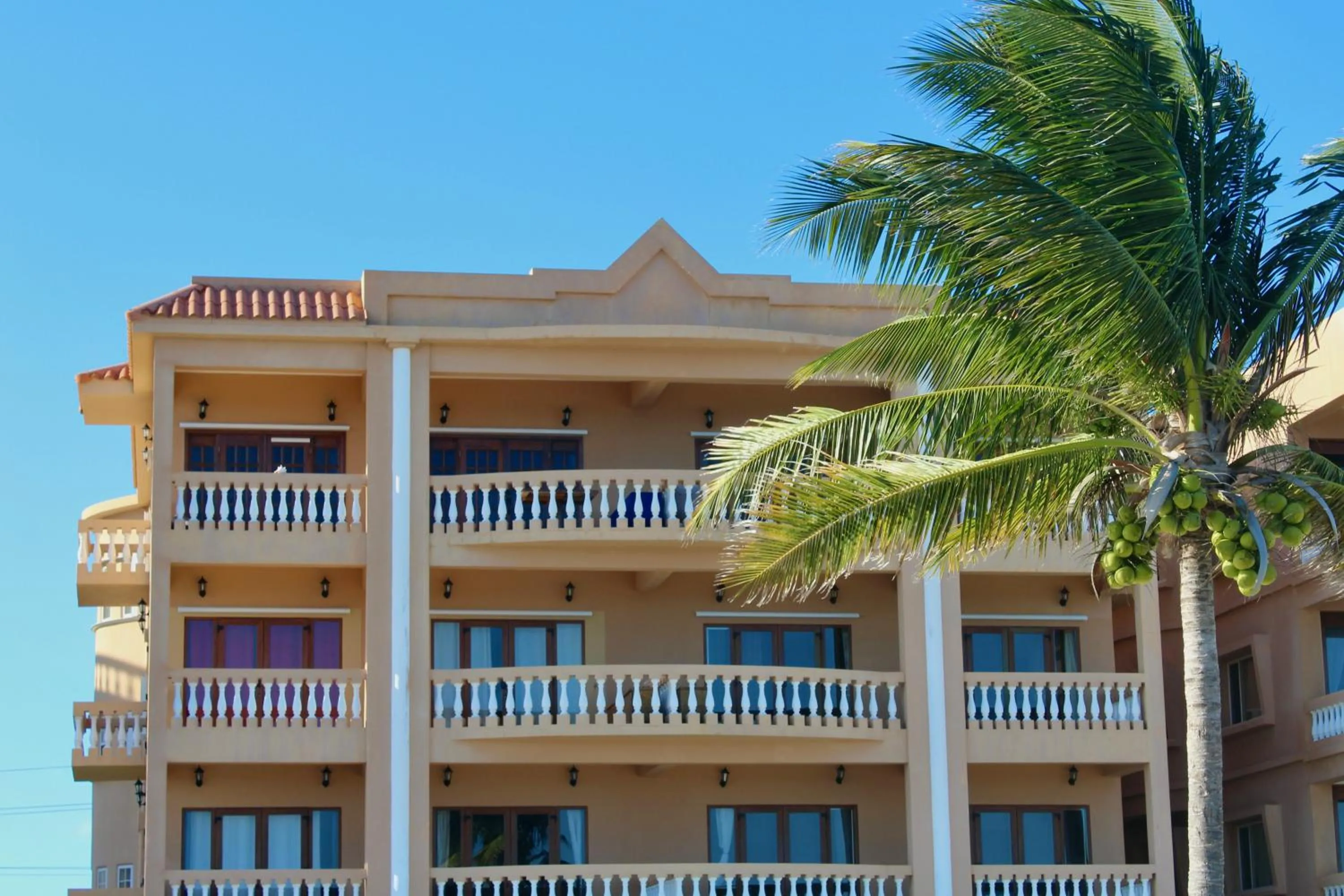 Property building in Hol Chan Reef Resort & Villas