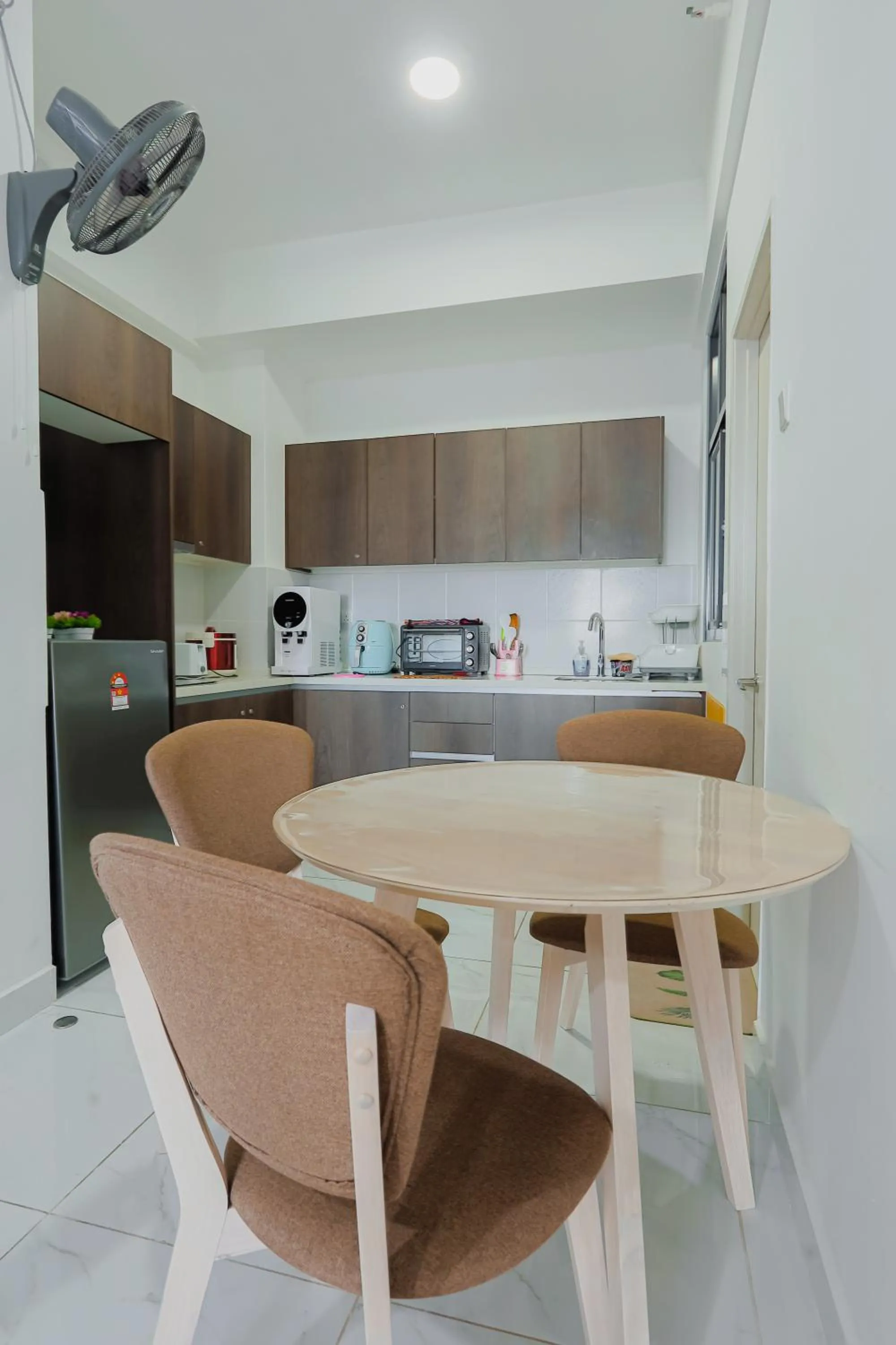 Kitchen or kitchenette in AAIRA Troika Residence,Kota Bharu