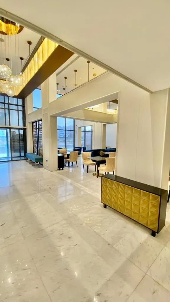 Restaurant/places to eat in Iris Boutique Jazan