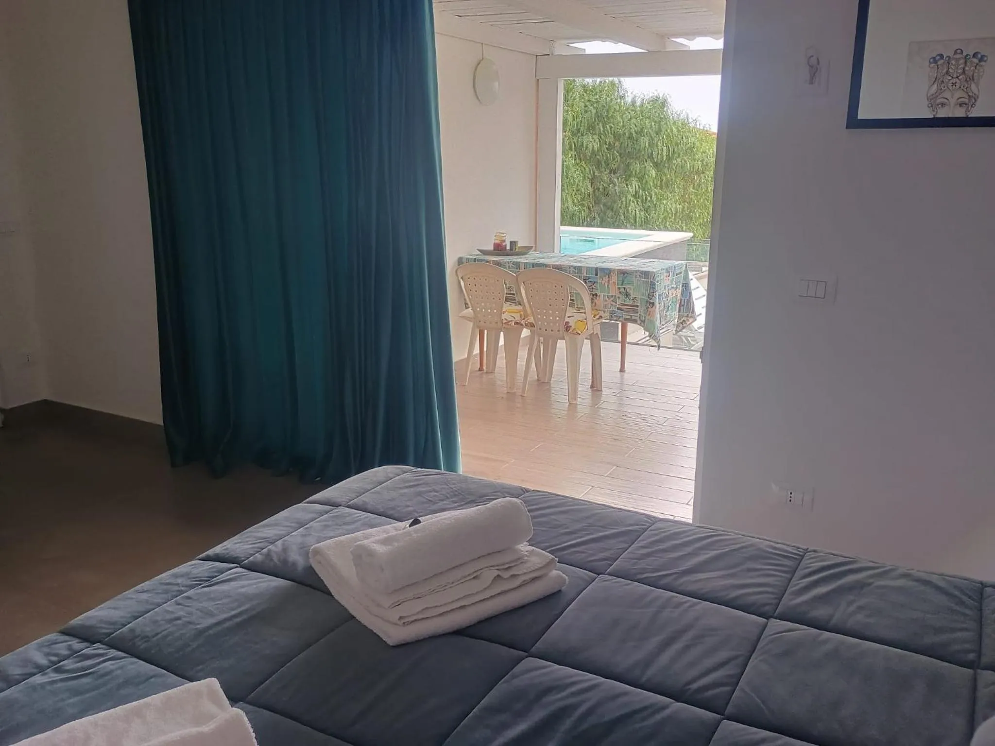 Bed in Deep Sea Residence