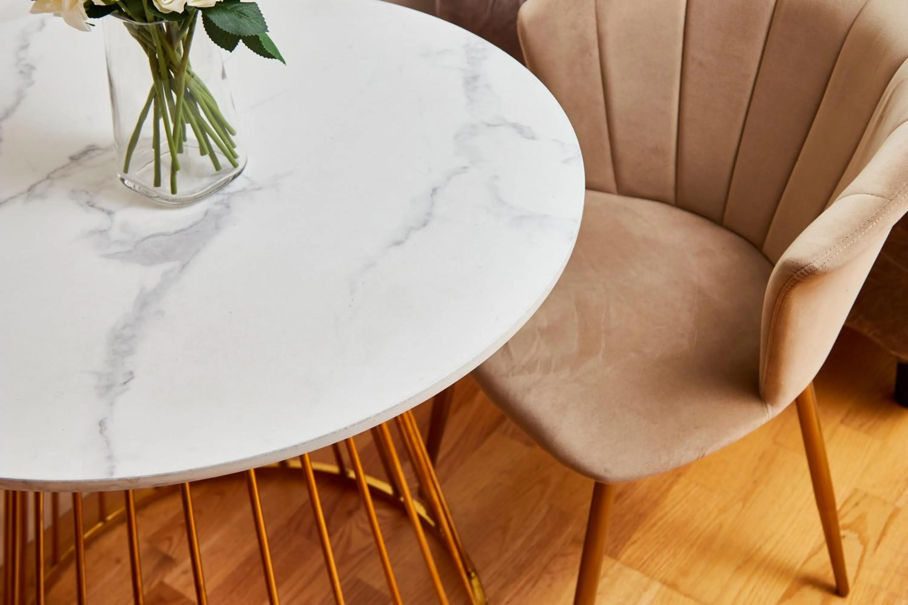 Neighbourhood in Deluxe City Centre Apt Free Parking River View Balcony