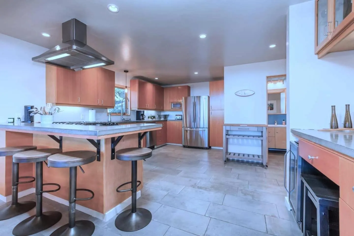 Kitchen or kitchenette in Tahoe Donner Luxury, Sleeps 14, Hot tub, 3100 sqft