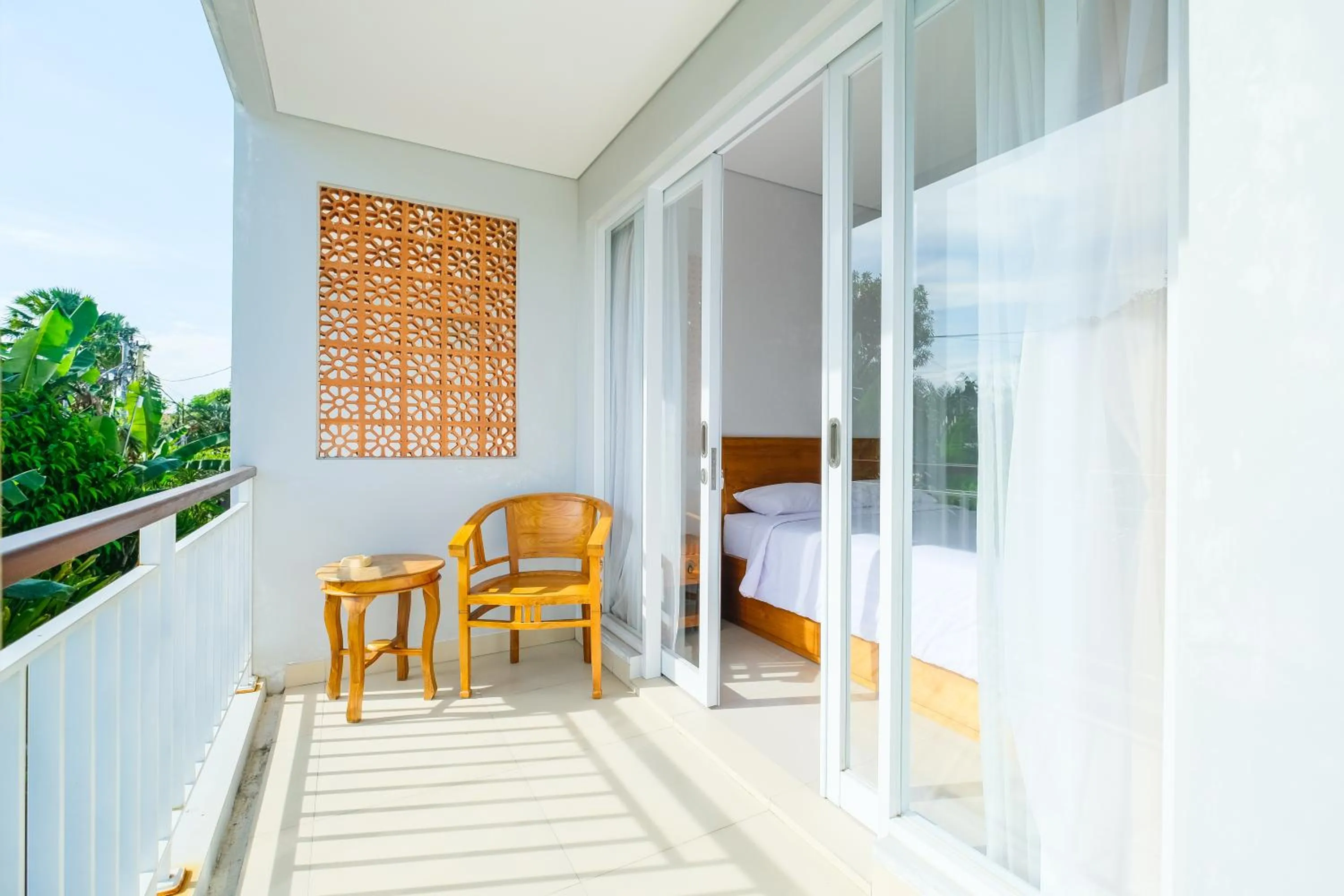 Balcony/Terrace in Dharma Guest House Seminyak RedPartner