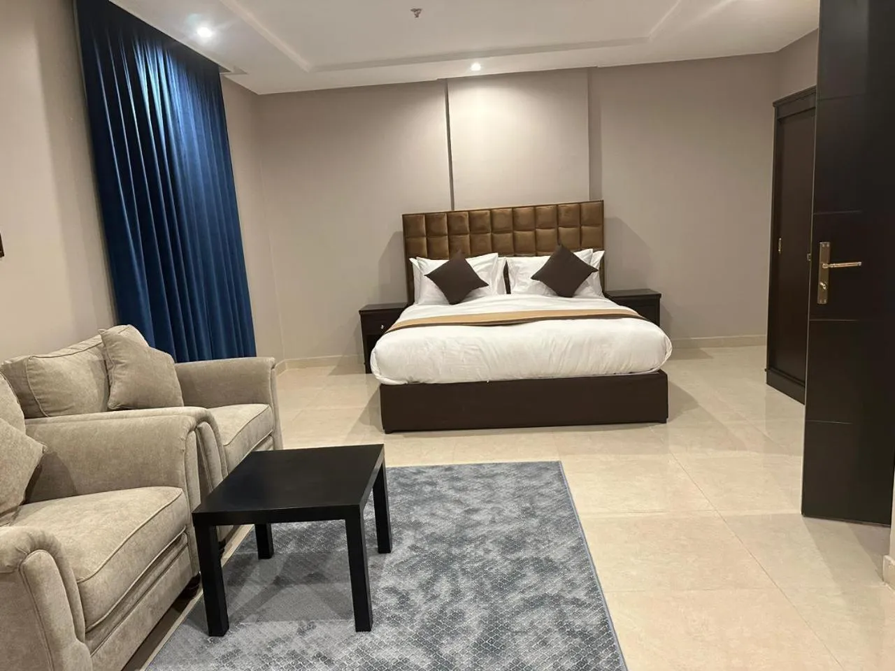 Bed in يان للشقق المخدومة - Yan Apartments