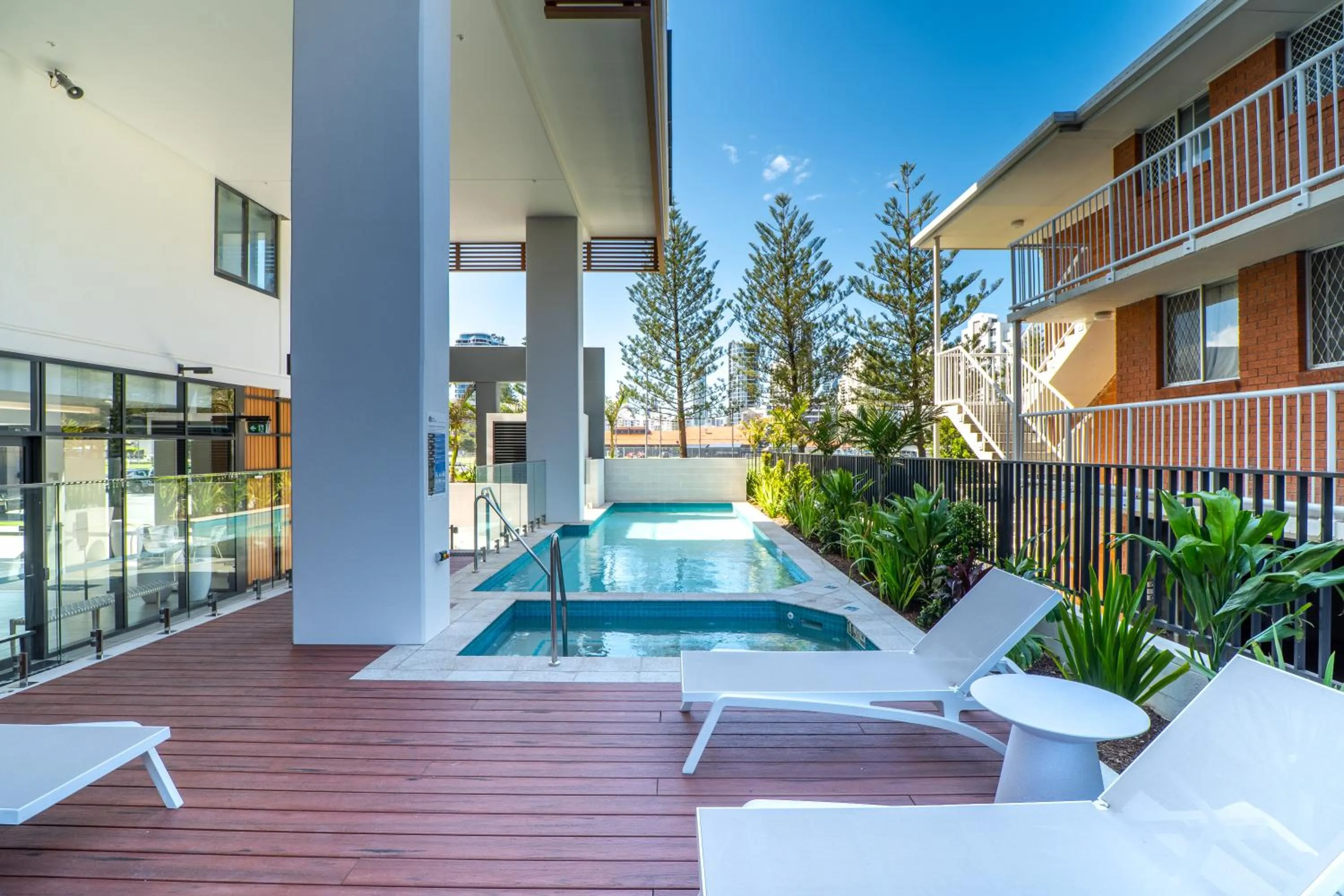 Property building in Opus Broadbeach - Official