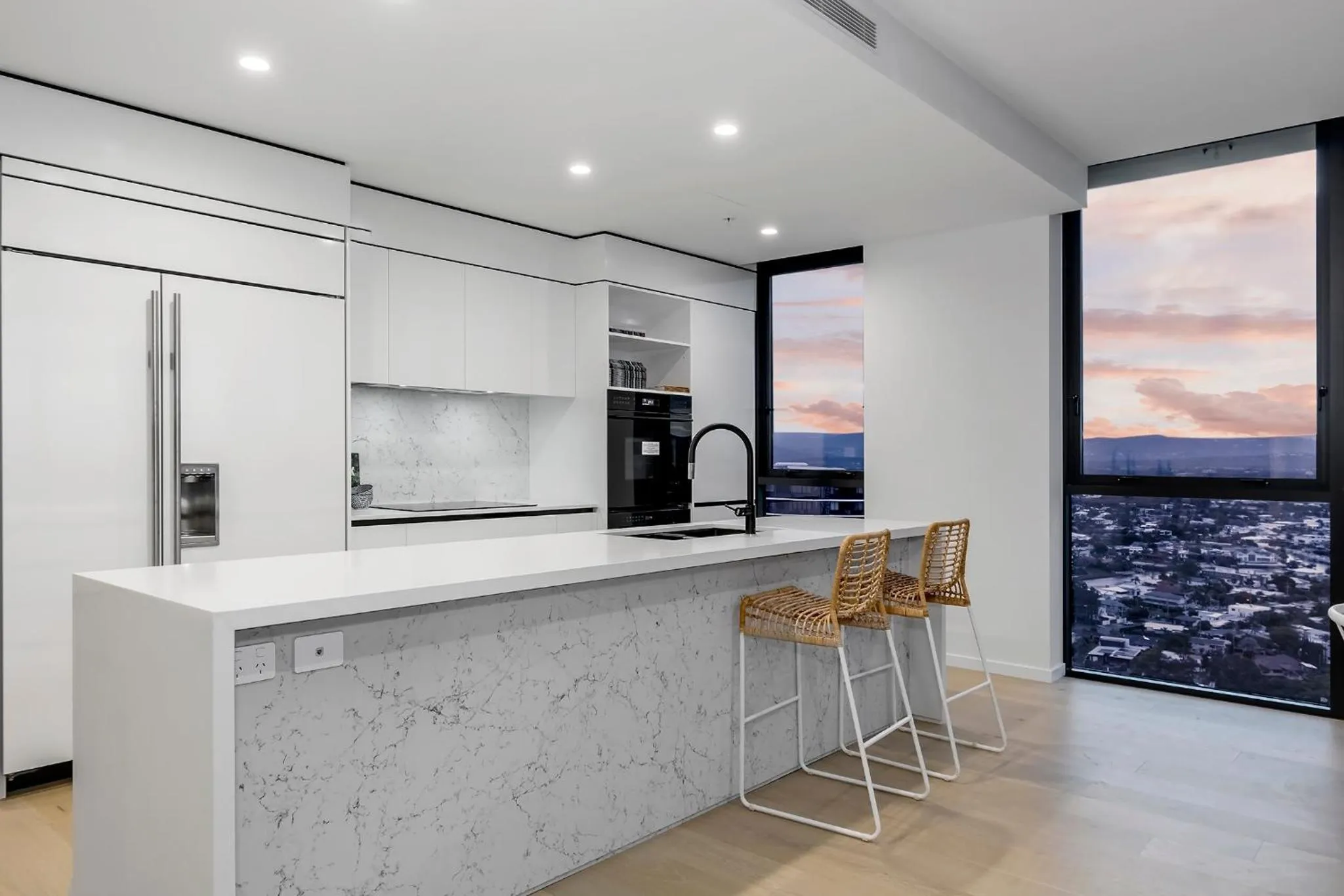 Lounge or bar in Opus Broadbeach - Official