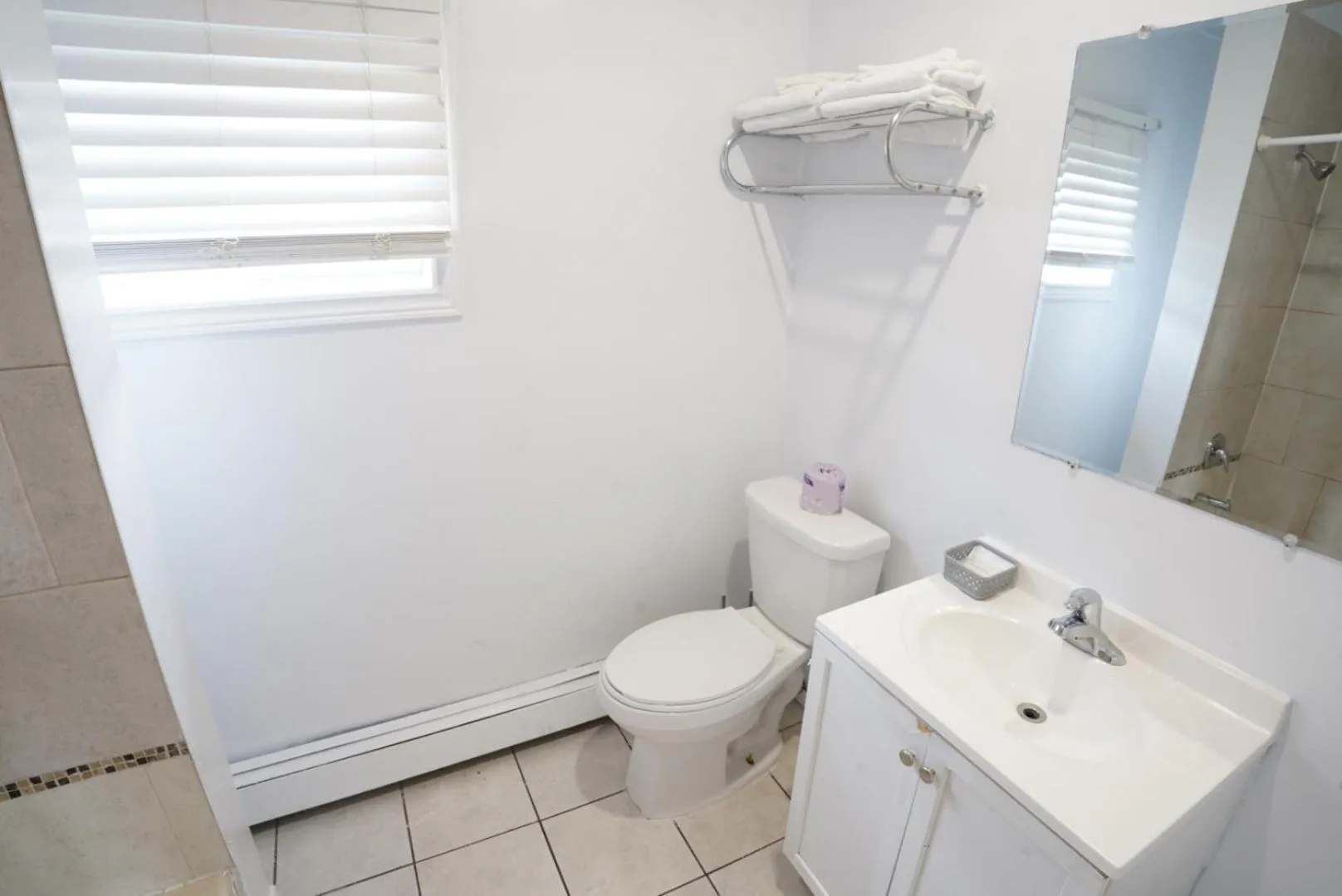 Bathroom in Falcon Inn