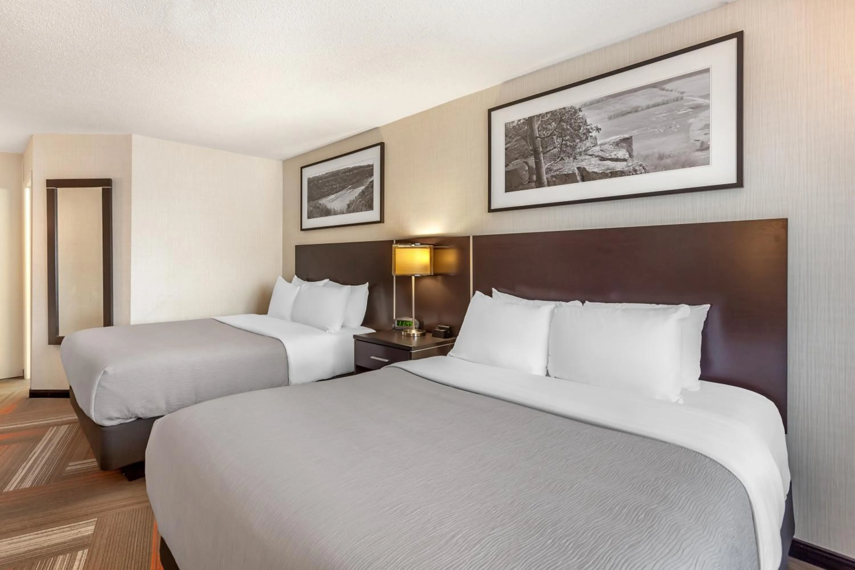 Bedroom, Bed in Quality Hotel