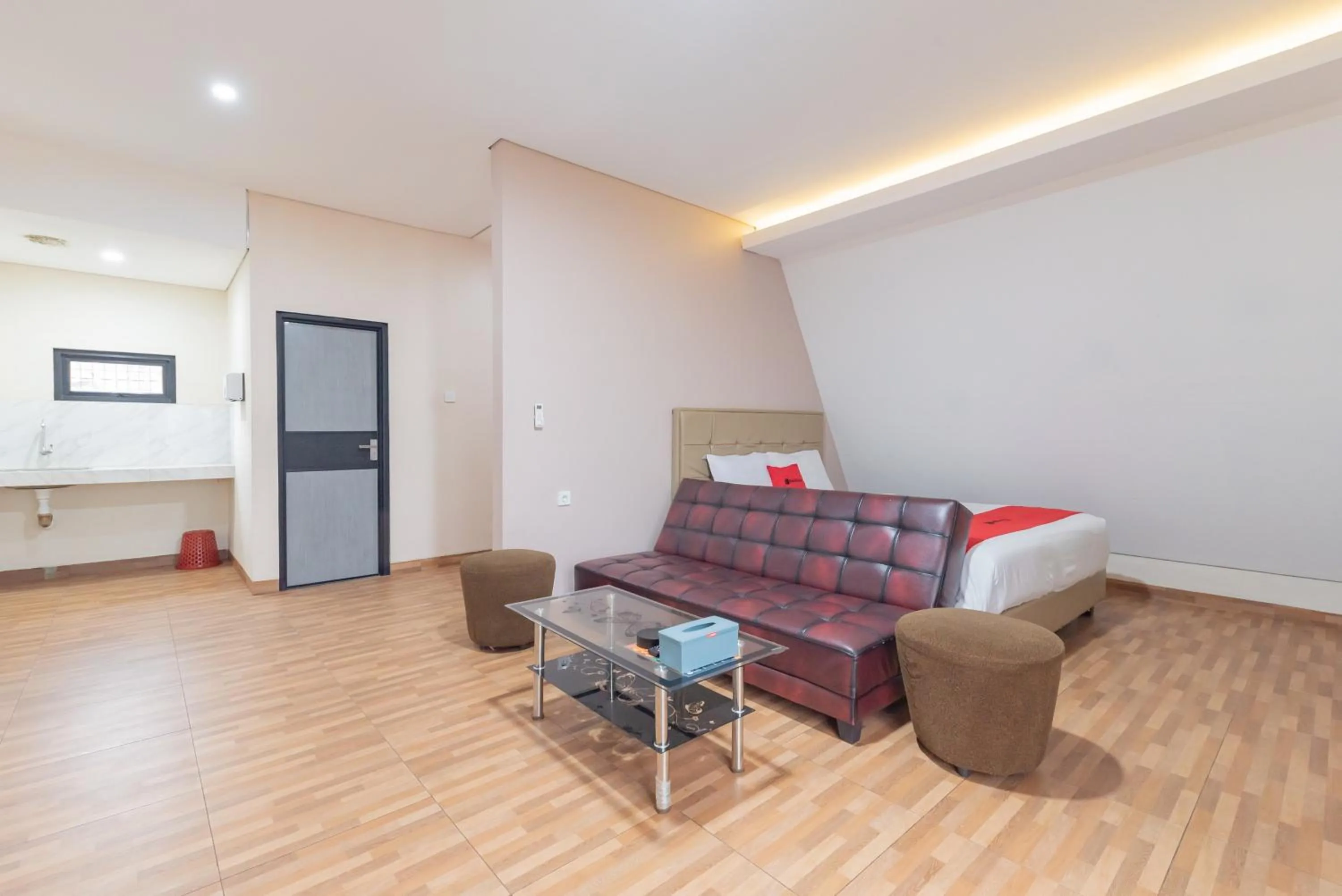 Bedroom in RedDoorz Premium @ Griya Inkoppabri Cisarua Puncak