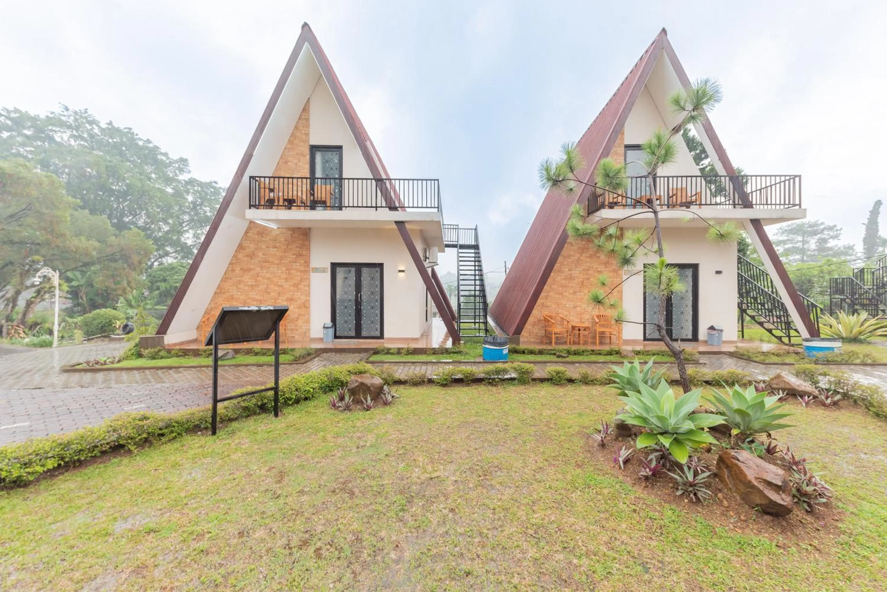 Property building in RedDoorz Premium @ Griya Inkoppabri Cisarua Puncak