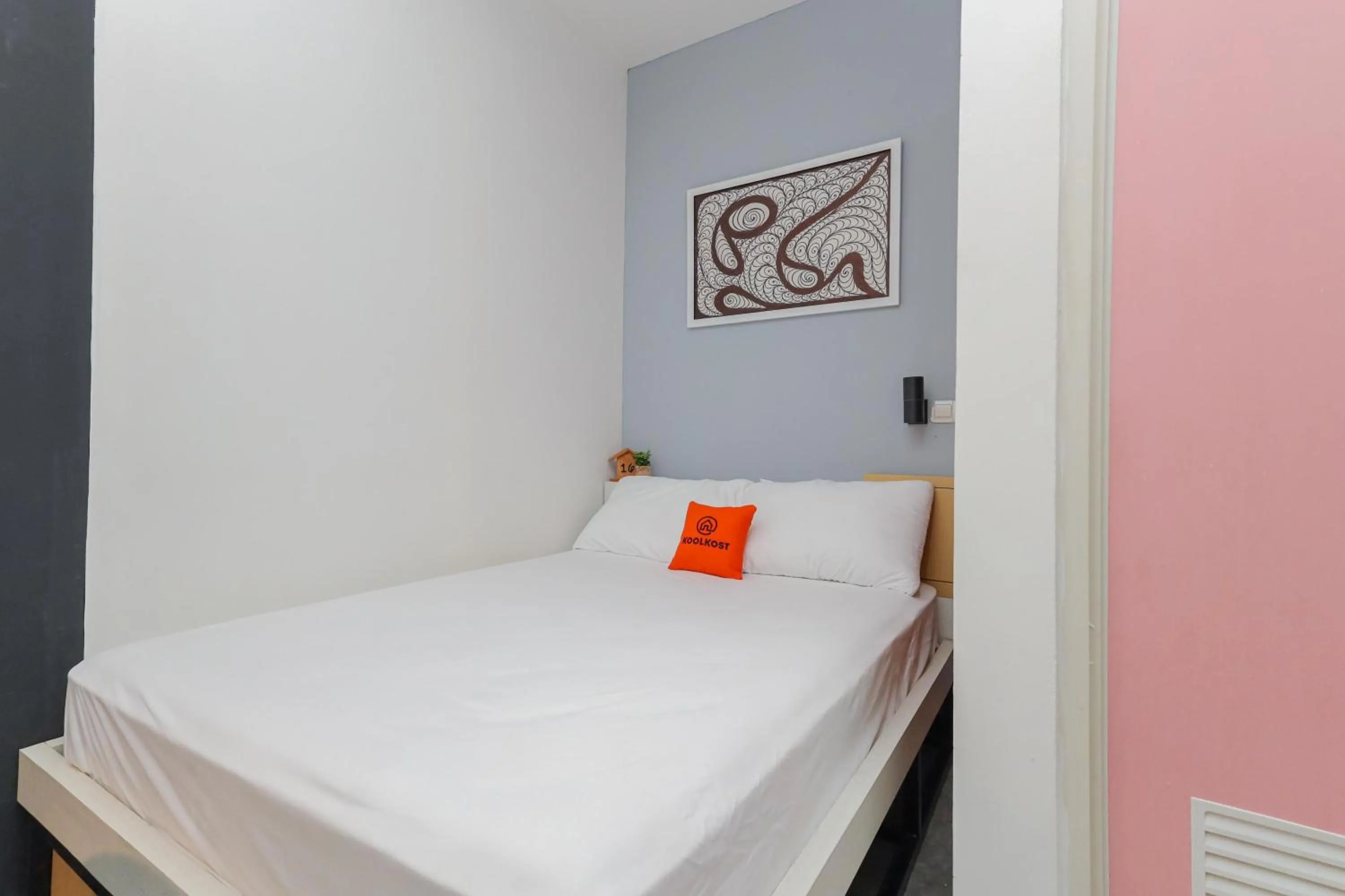 Bedroom, Bed in KoolKost near RSCM Kencana - Minimum Stay 6 Nights